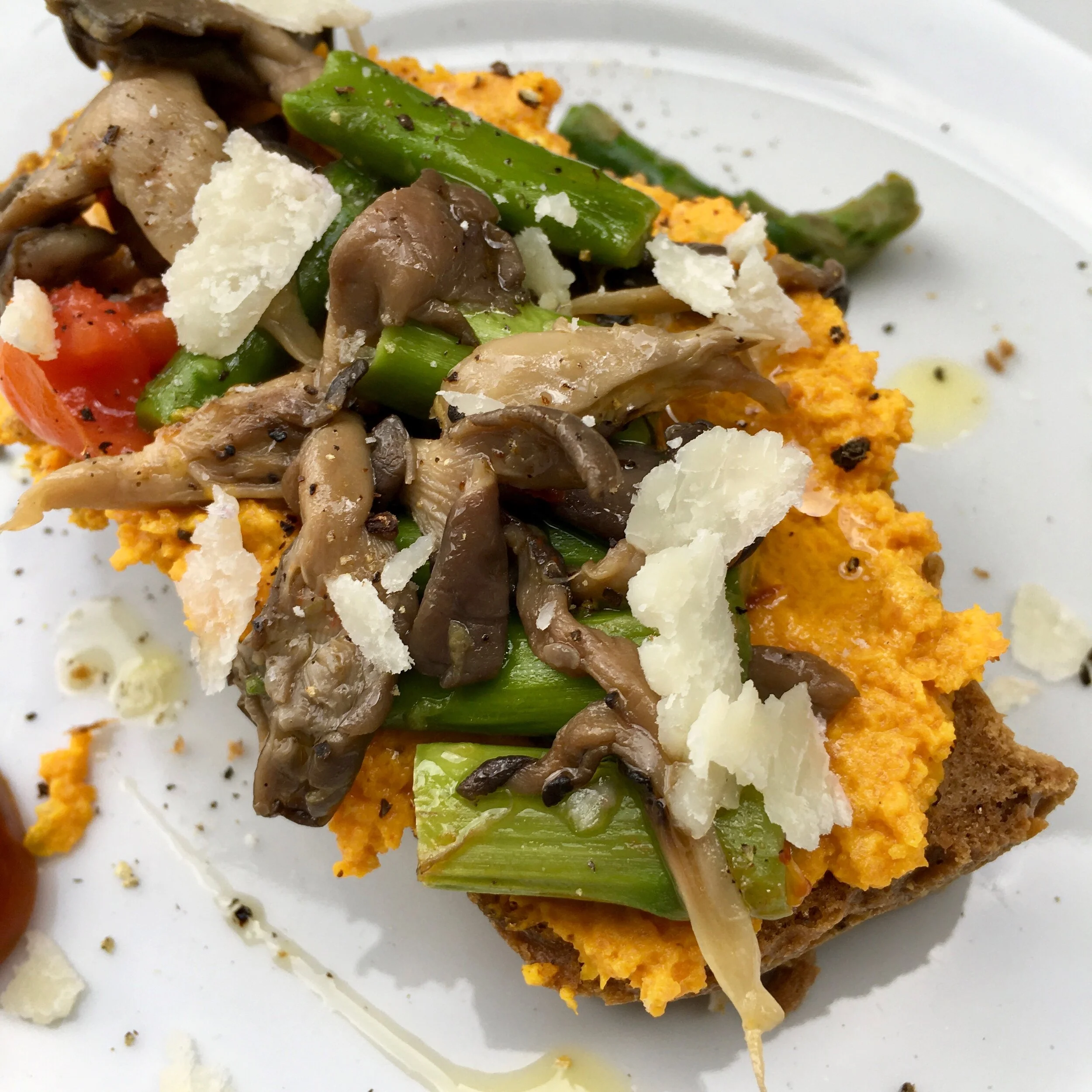 Spiced Roasted Carrot Dip A La Quarantine