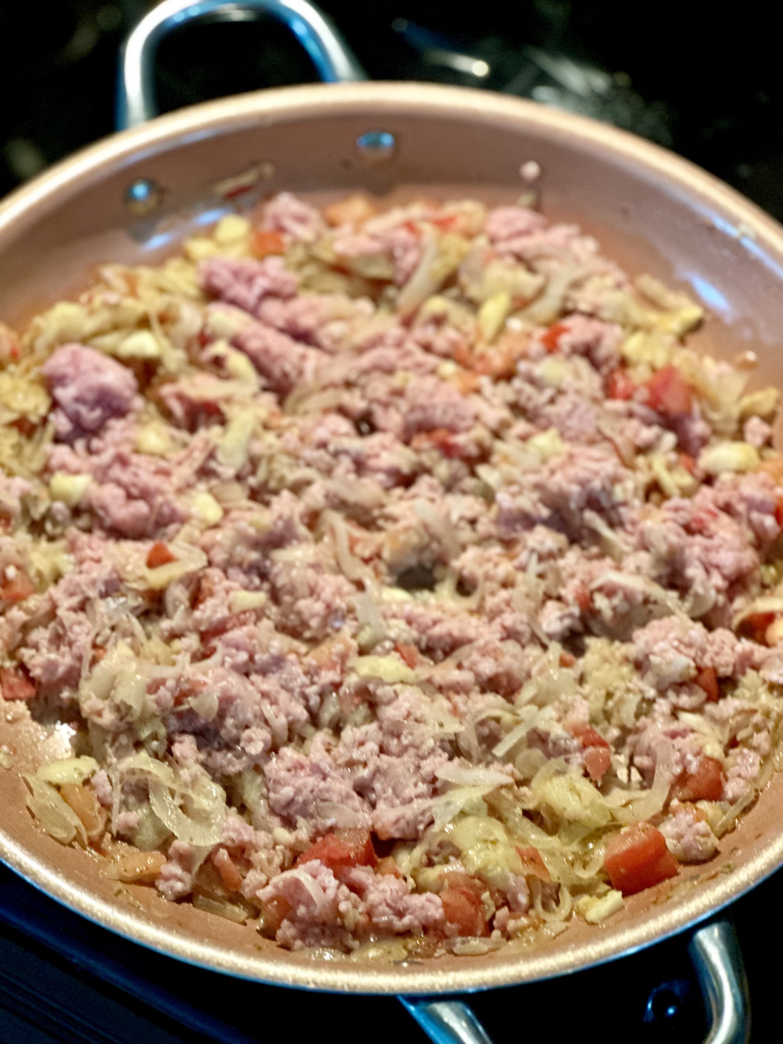 zucchini stuffing with meat cooked.jpeg