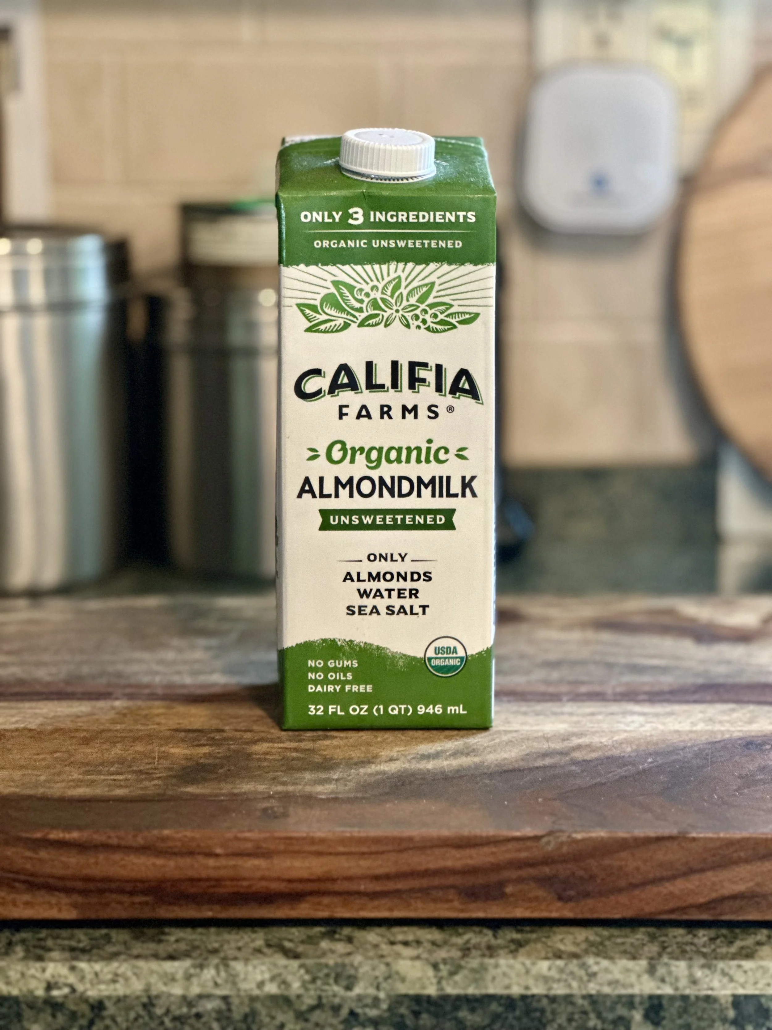 Califia Farms Organic Almond Milk.jpeg