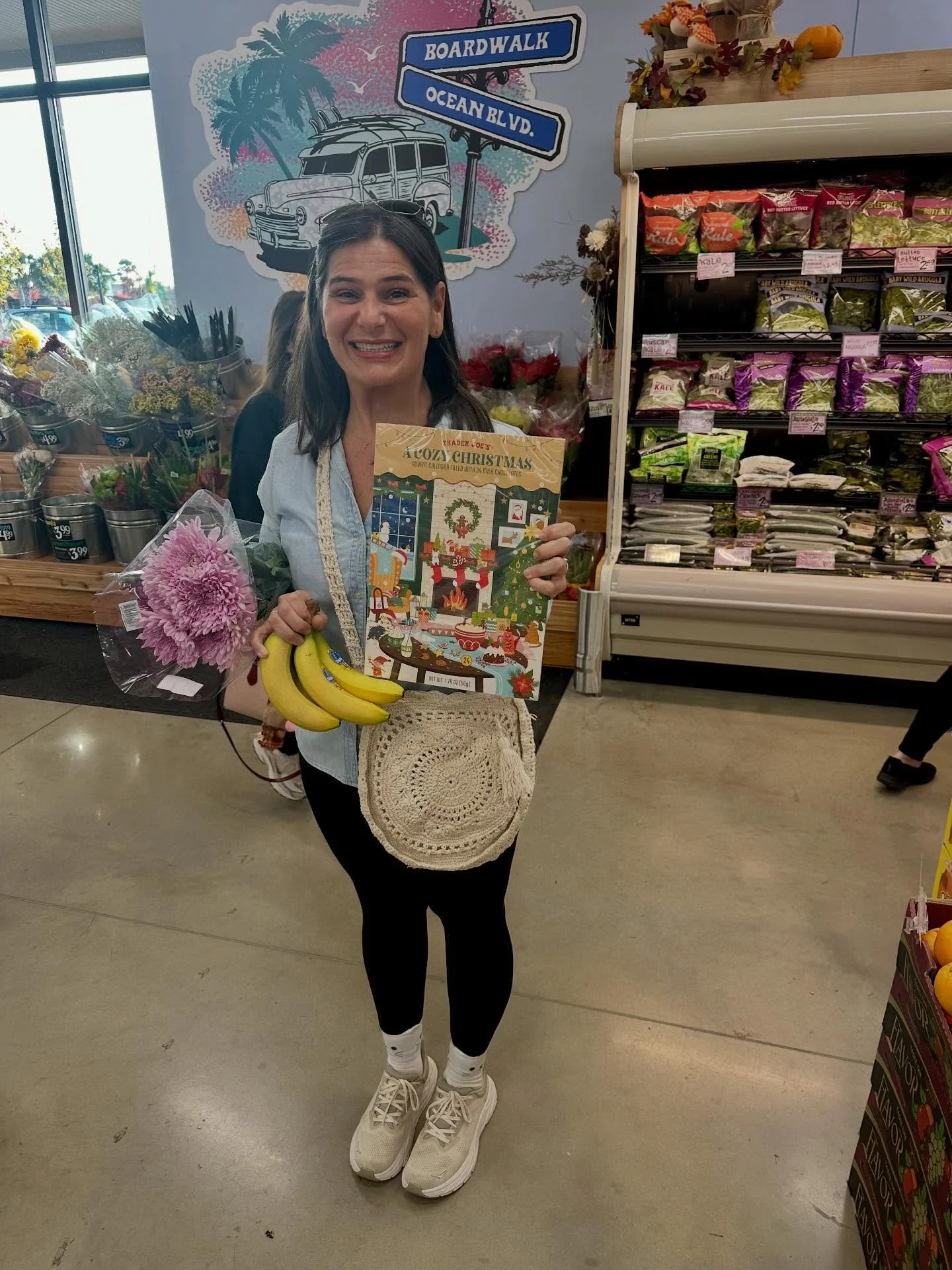 Big day down south 🌴 I drove 🚙 the Honda CR-V to the garbage facility in my parents development, Food Lion, Trader Joe&rsquo;s, the gas station ⛽️ and the car wash 🧼 As someone who has walked mostly everywhere they&rsquo;re whole life, it was kind