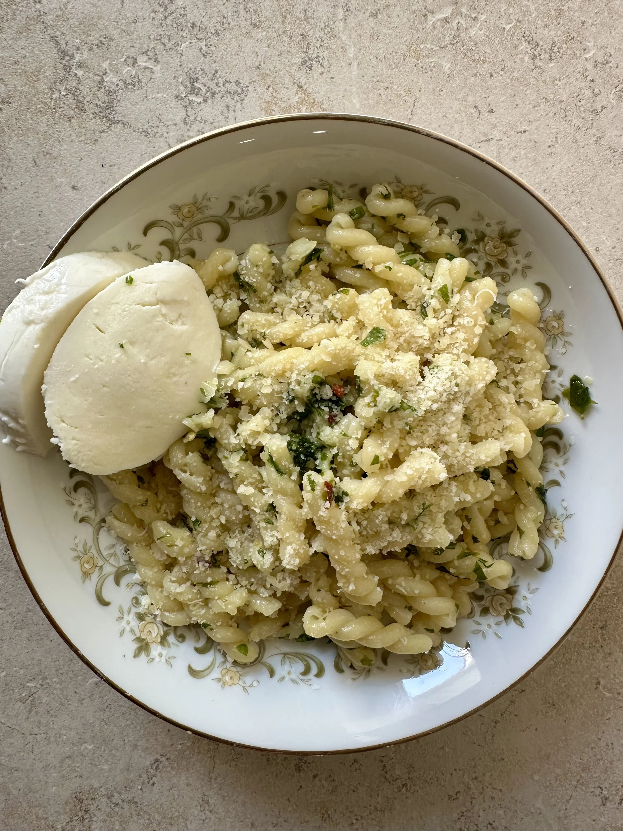 Pasta with Garlic & Oil