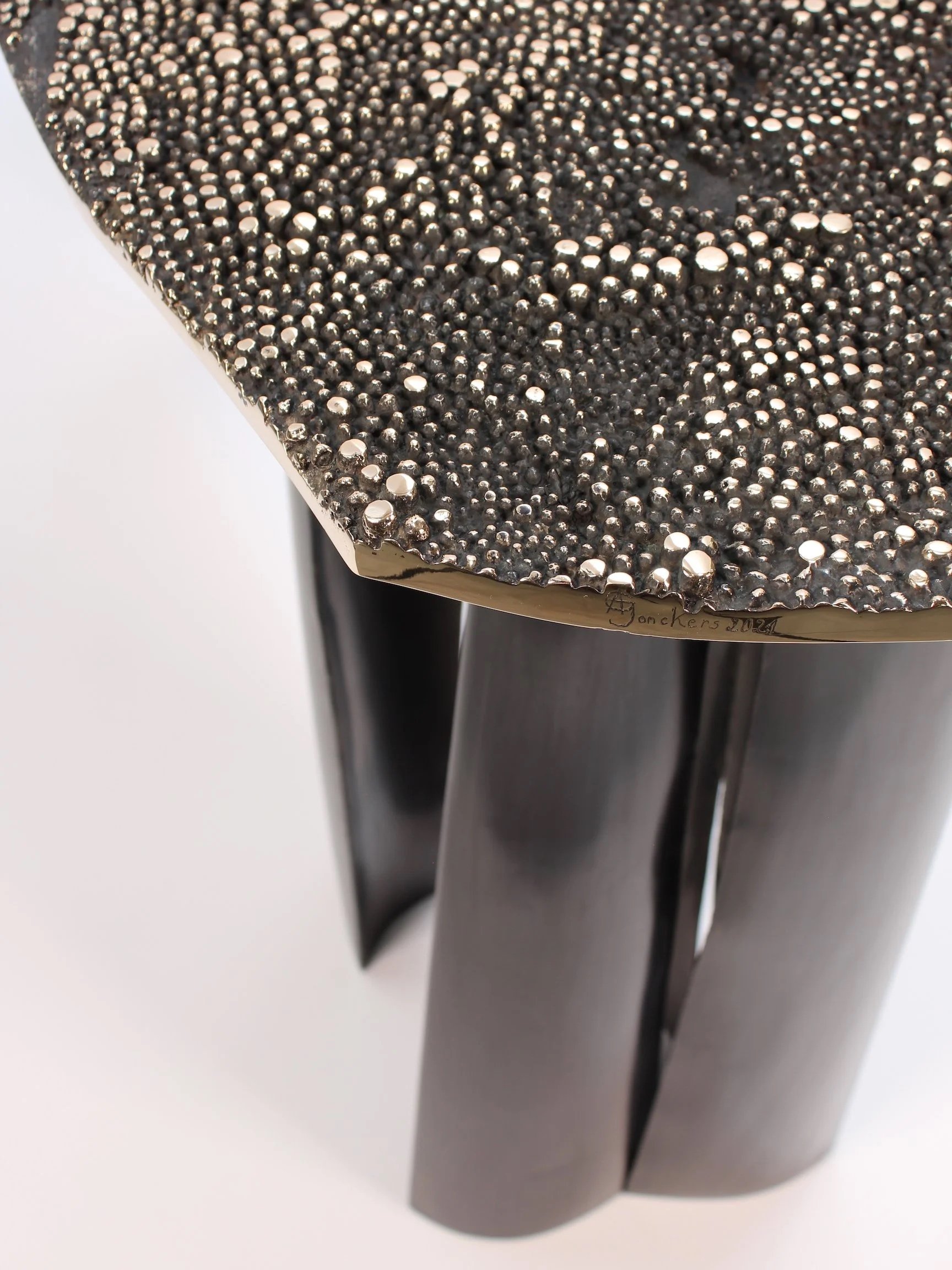 LET IT BE  |  Console table