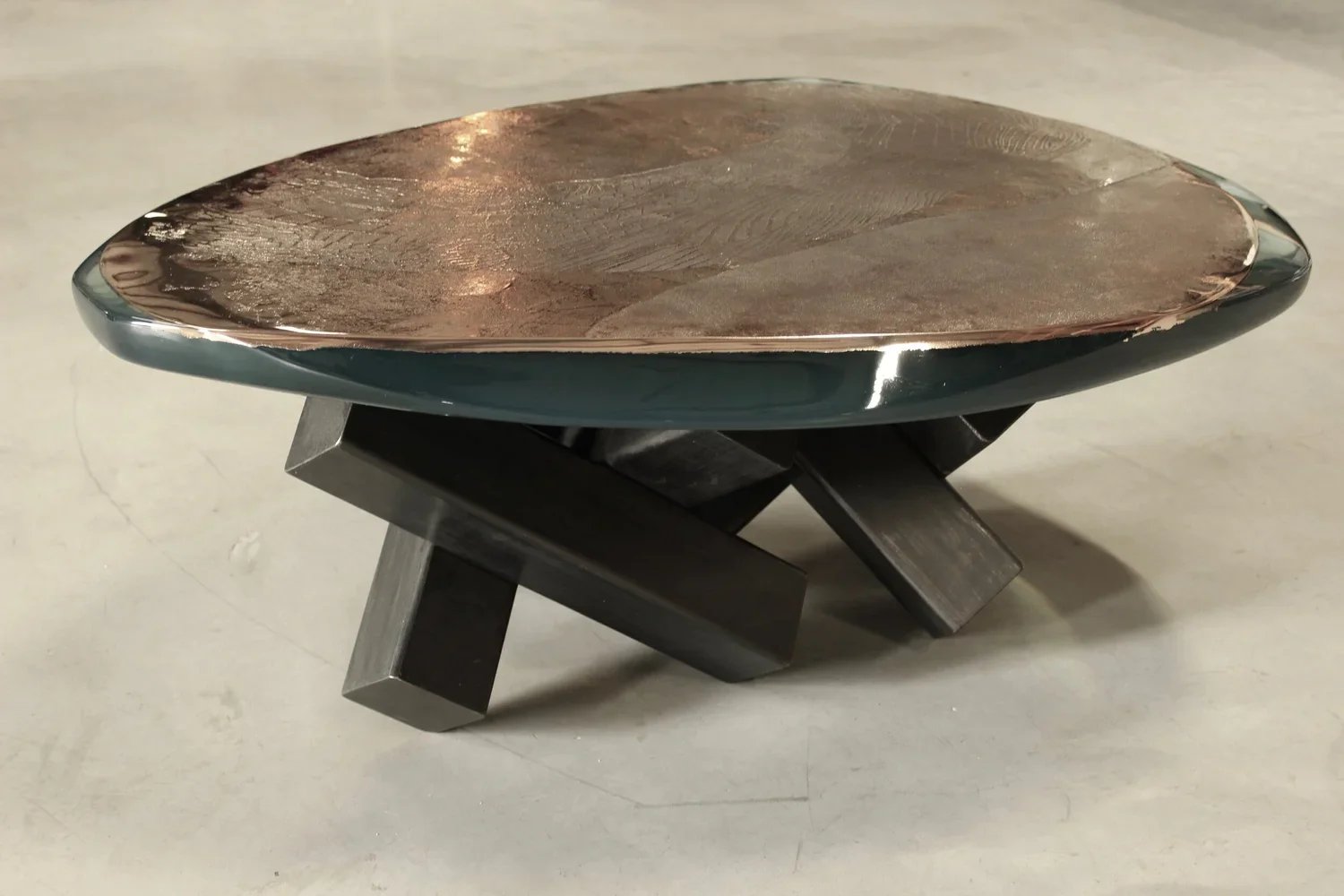 ORICHALQUE  |  CROSSED LEGS