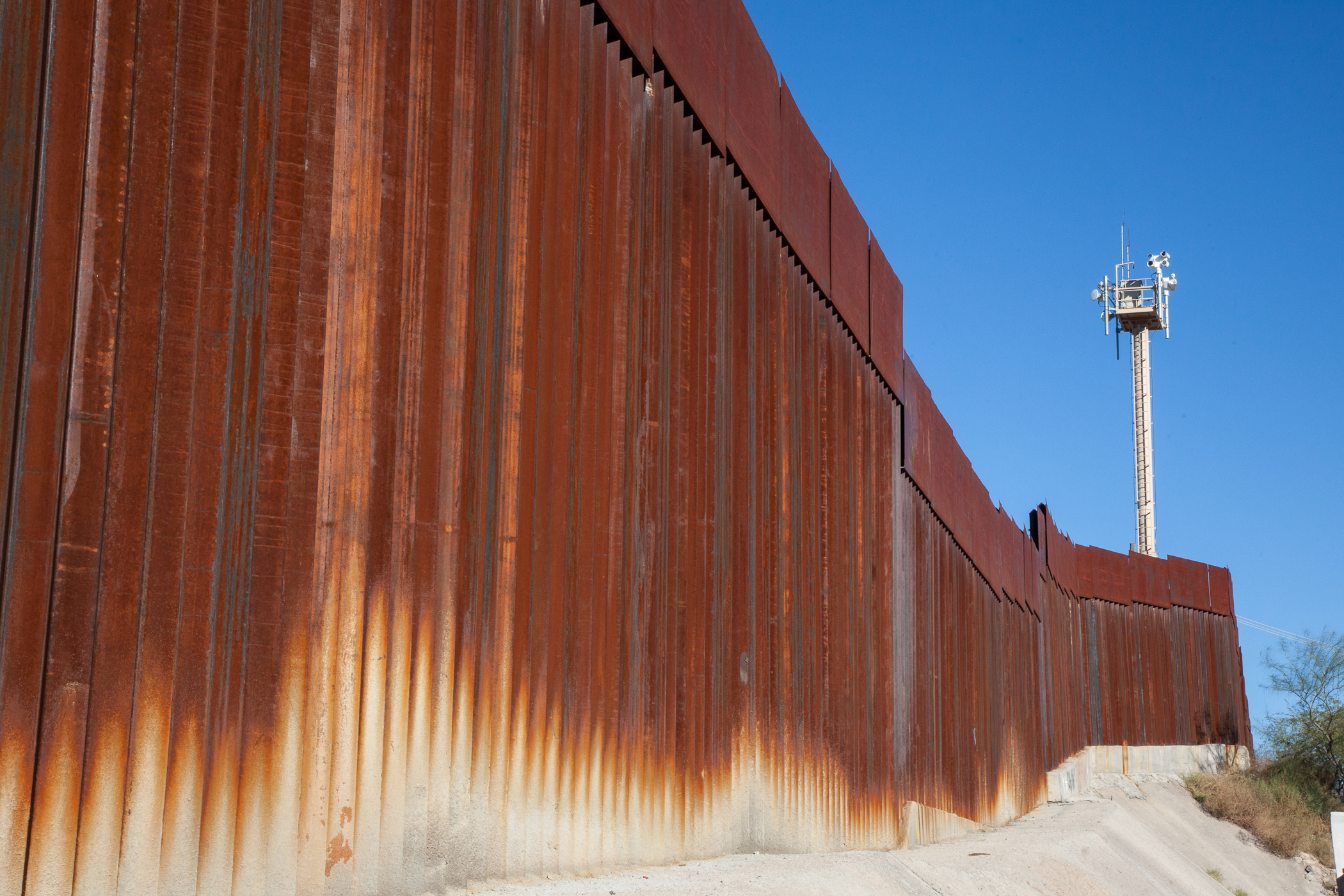 Nogales - WALL.jpg