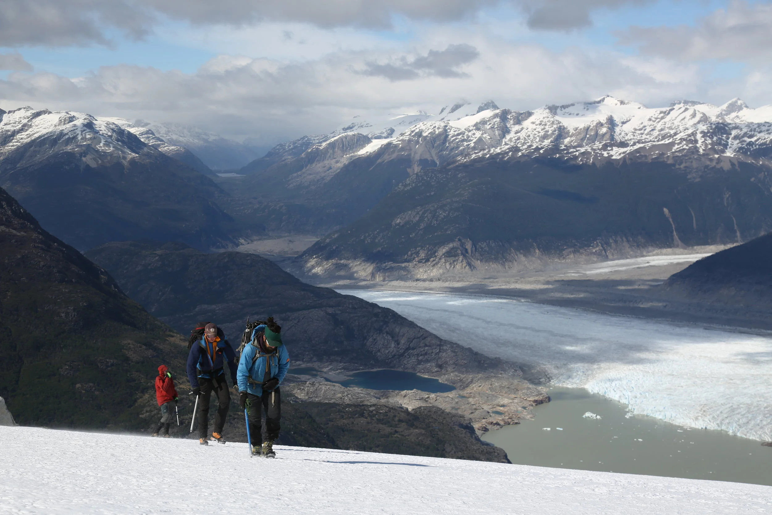  Headed up the South Slope, with a view of the Lago CaChet 2, the Colonia Glacier, and Lugana Corazón Incognito behind us. 
