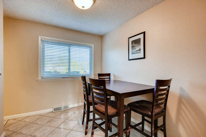 9162 Everett Way Westminster-small-008-2-Dining Room-666x444-72dpi.jpg