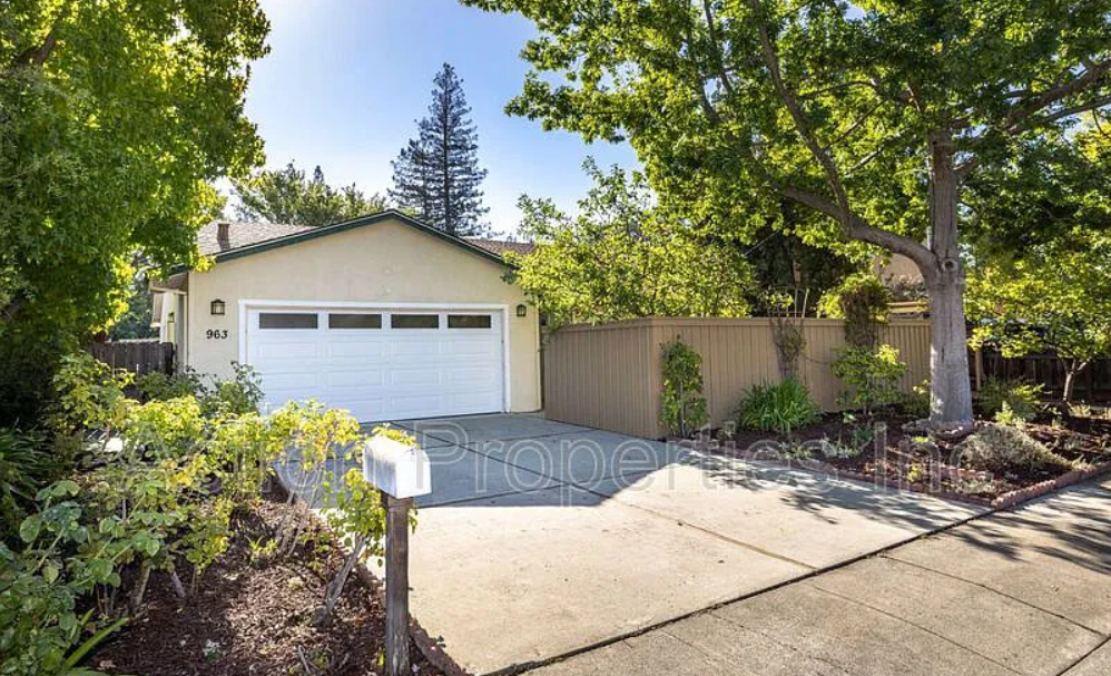 963 Paradise Way, Palo Alto, CA 94306.png