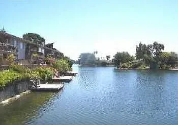 880 Portola Ave, Alameda, CA 94501