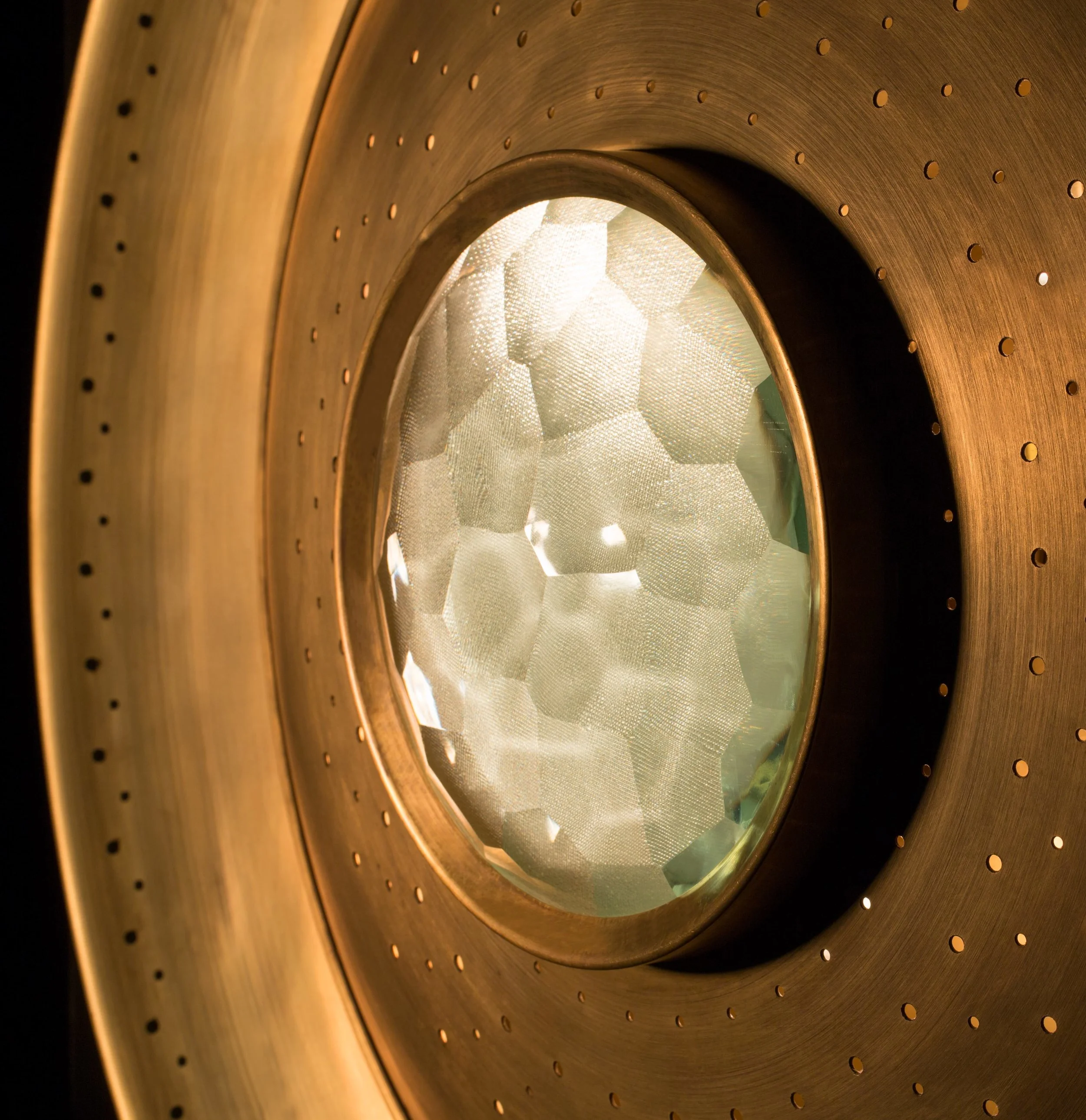 IRIS-SCONCE-JANE_HALLWORTH.jpg