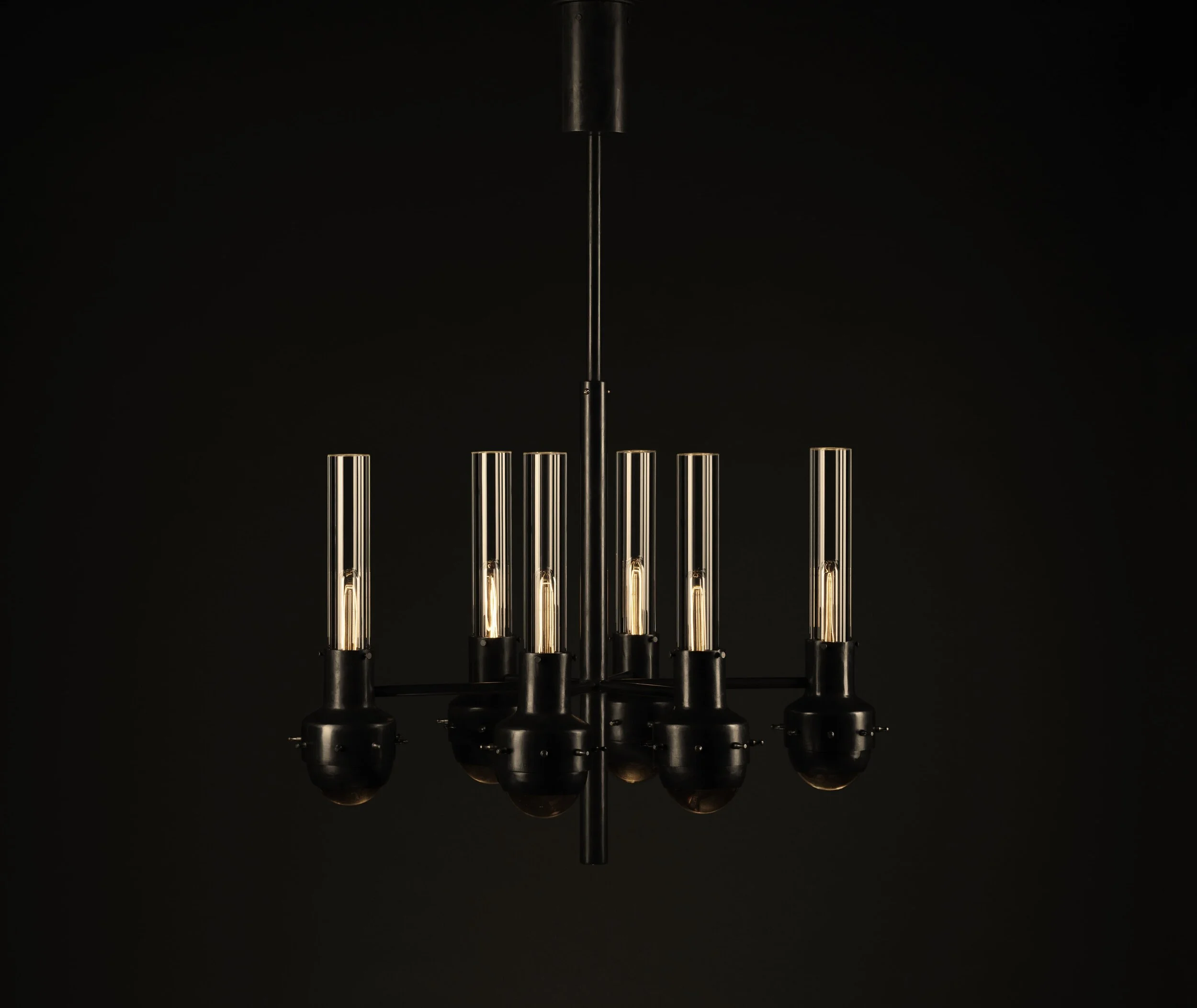 6_arm_chandelier_pequod_ON_photo_filter.jpg