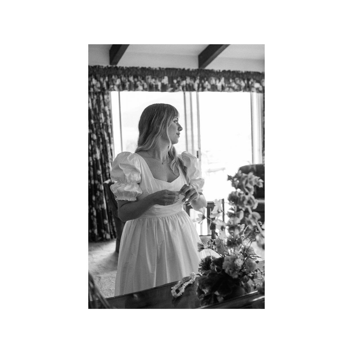 @pageantsmusic big revel, I loved this moment before the wedding where everyone danced around Rebecca as she stepped out in her wedding dress

venue: @hilltopguestranch
florals: @jausofvern 
dj: @dartcollective
catering: @rascalsvegan
bar: @craftedco
