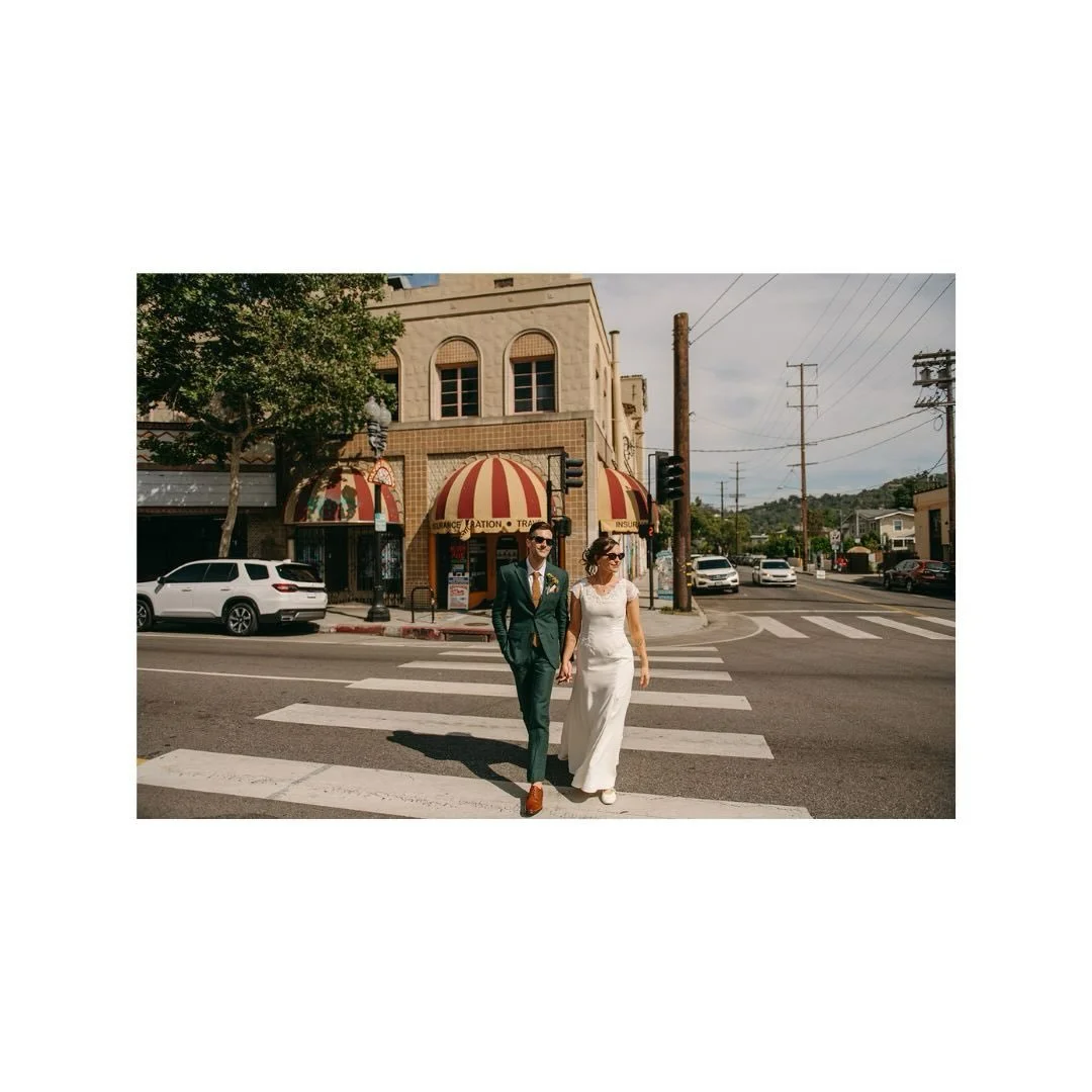 Swipe to see the cutest ice cream cheers 

@bluemooneventplanning