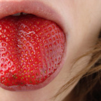 Kawasaki Strawberry Tongue 