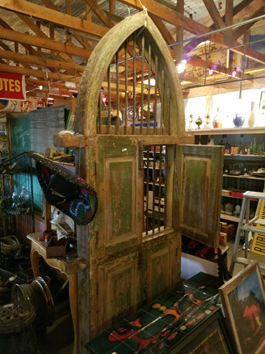Can somebody tell me what this is? it looks like it belongs in a church.