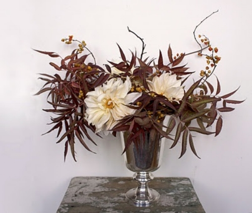 Ariel Dearie flowers via Design Sponge