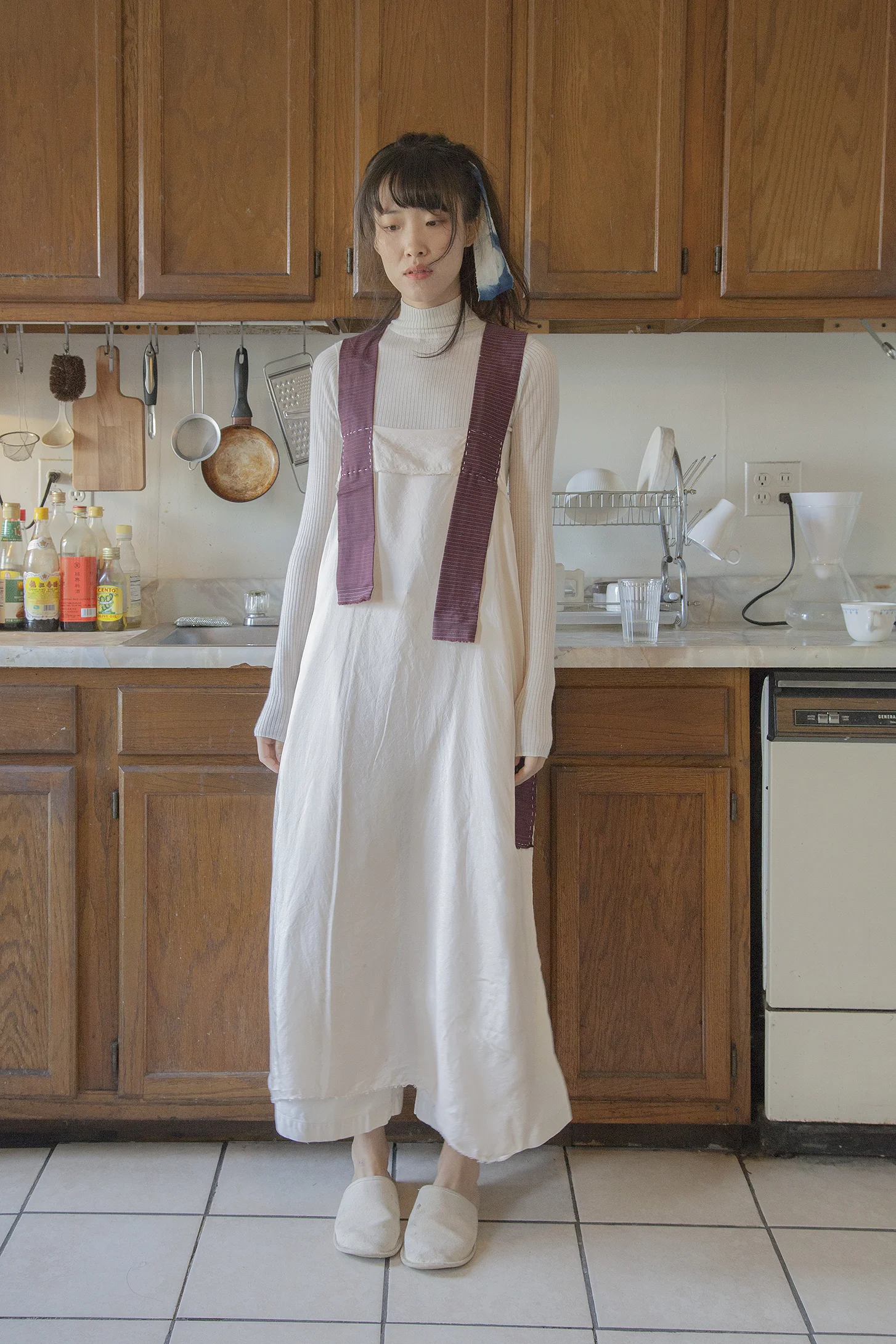 Apron 2 /with dark burgundy strap/ 