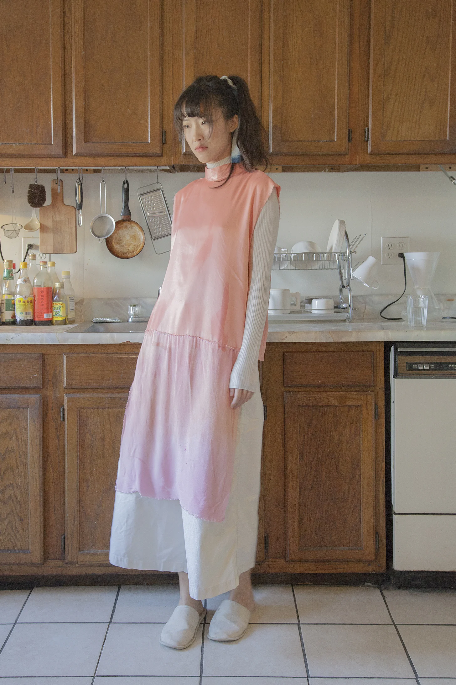 Apron 17 /with buttons on the back / 