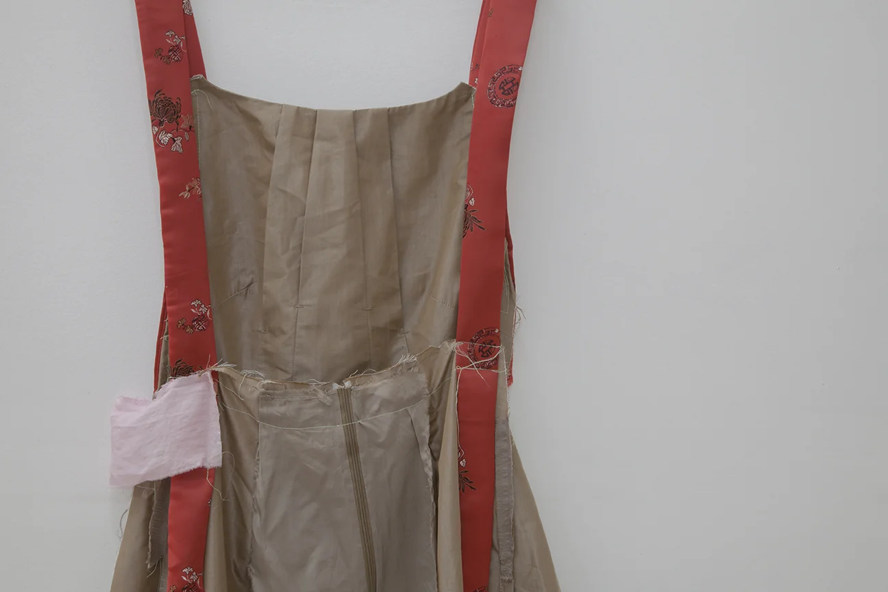 apron10_3.jpg
