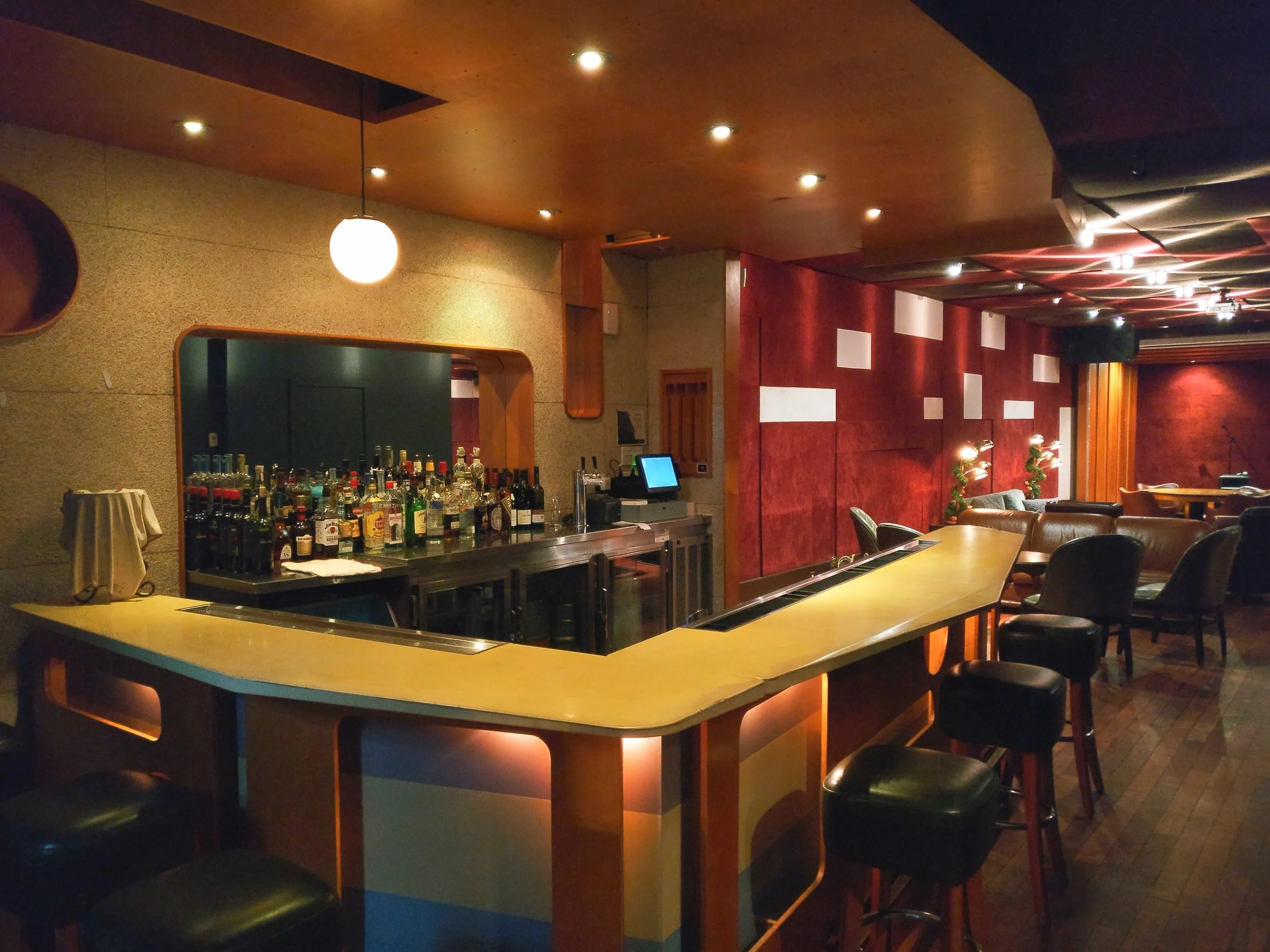 Red Lounge at Peacock Public House