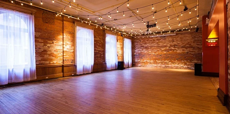 Gladstone Hotel
