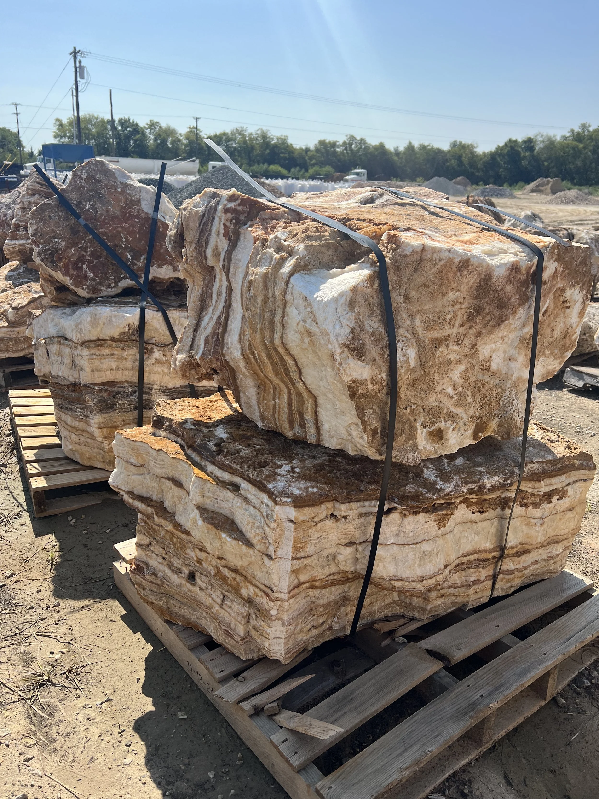 Arizona Onyx Boulders