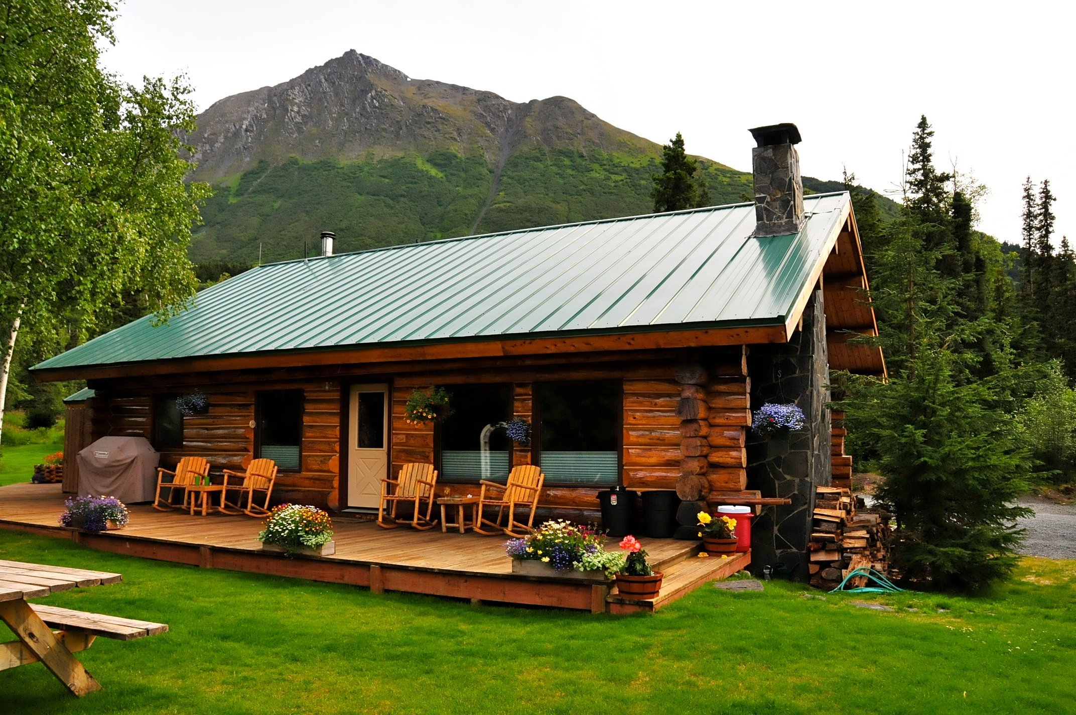 Alaska Heavenly Lodge Main Losge top.jpeg
