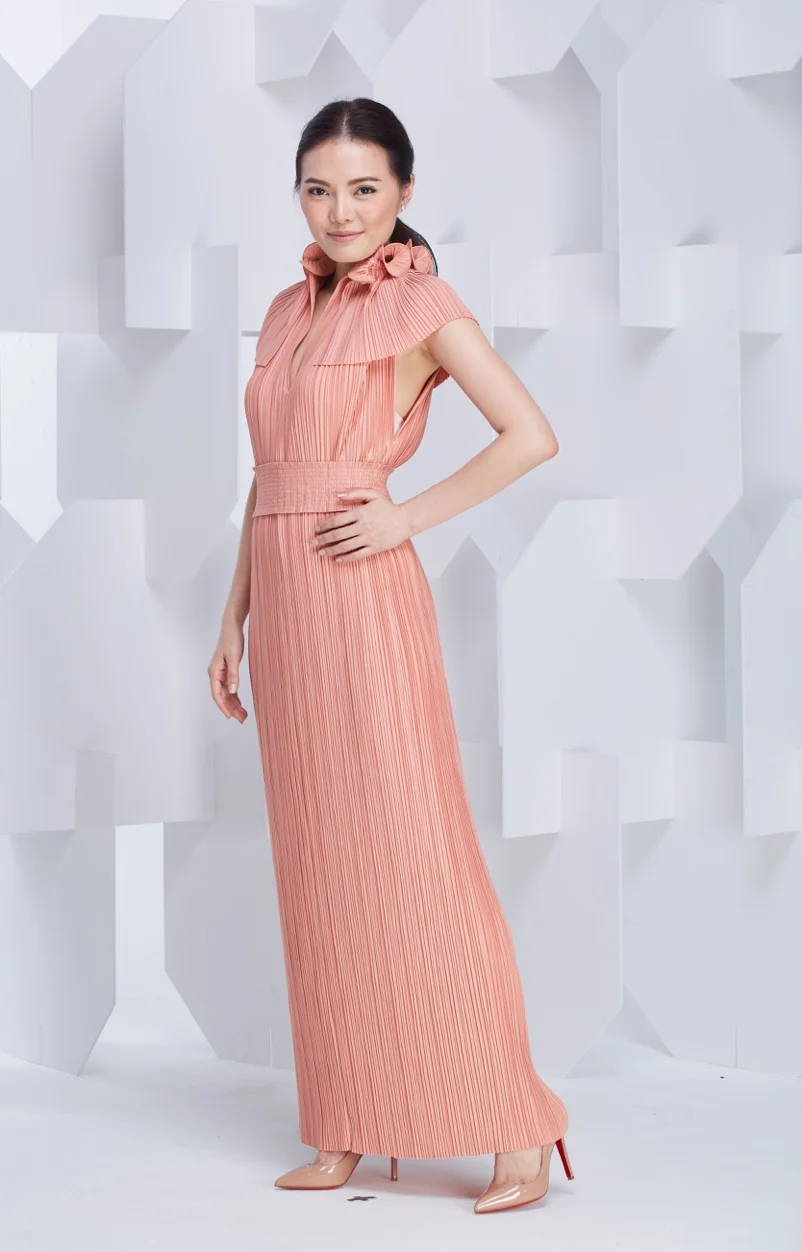 ALPHA DRESS 50" CURL