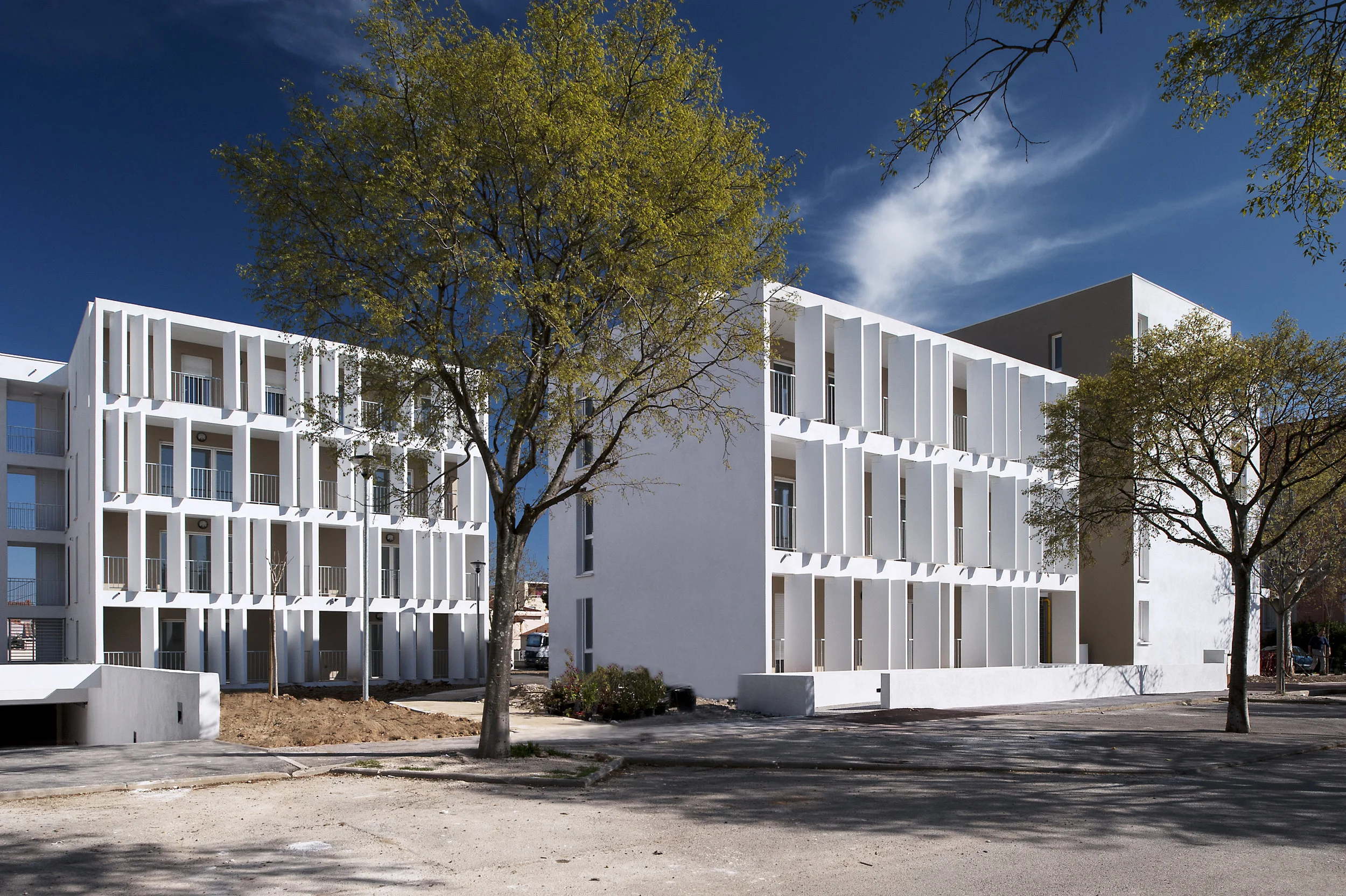 RÉSIDENCE "CHATEAU D'EAU" - MIRAMAS (13)