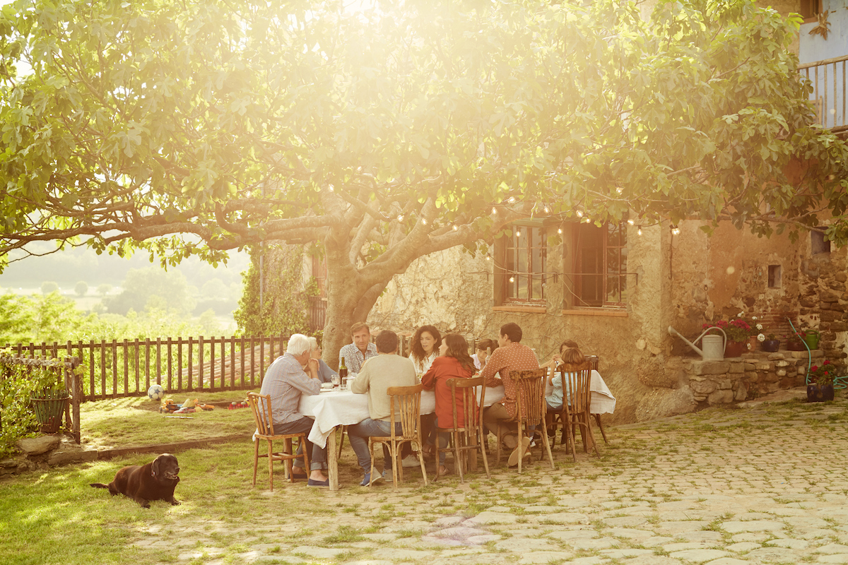 peaceful-family-meals.jpg