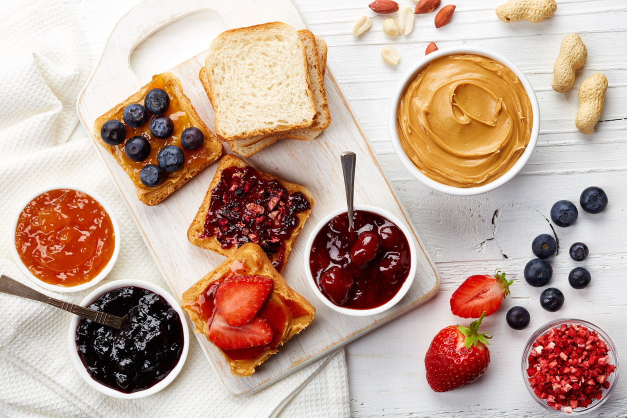 peanut-butter-sandwiches.jpg