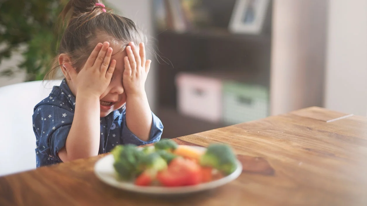 kids-eating-vegetables.jpg