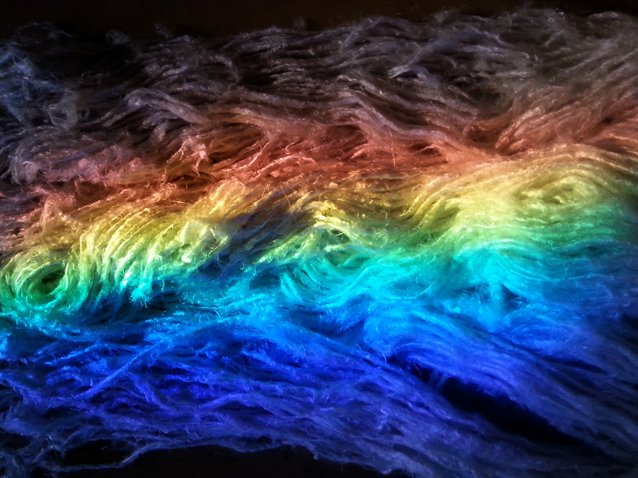 Light through prism on banana yarn.