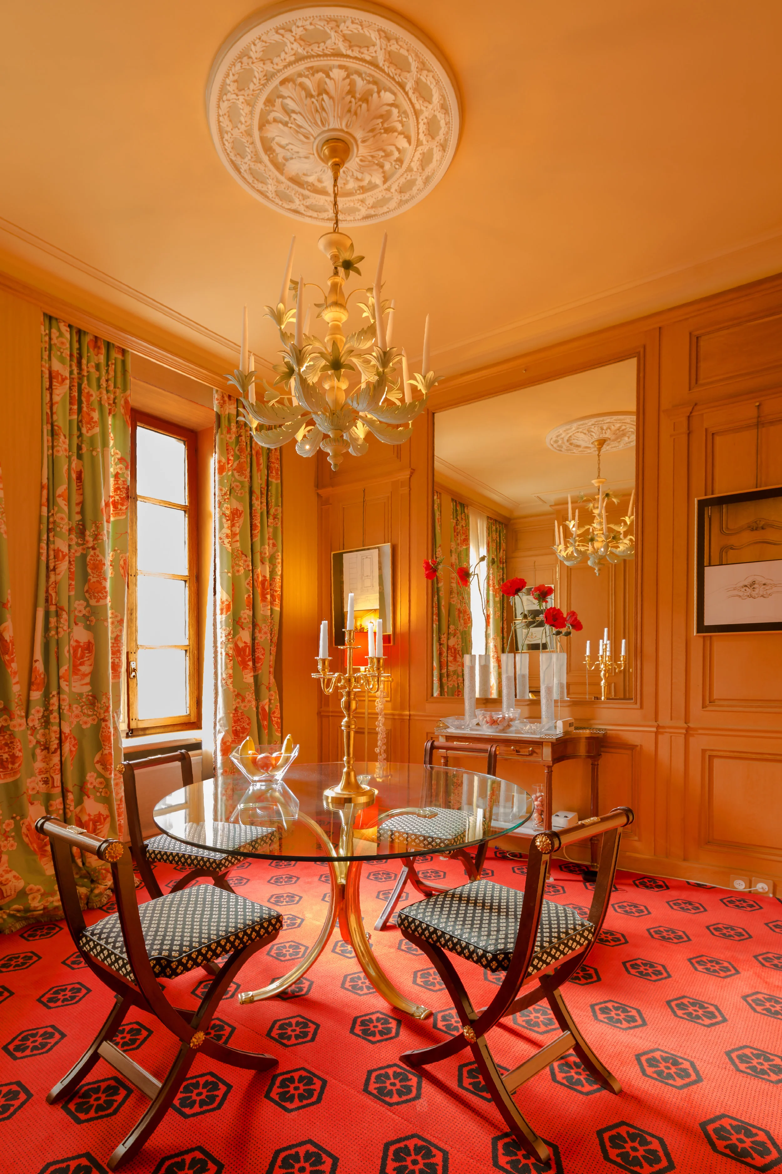 Interior by Rodolphe Lasser