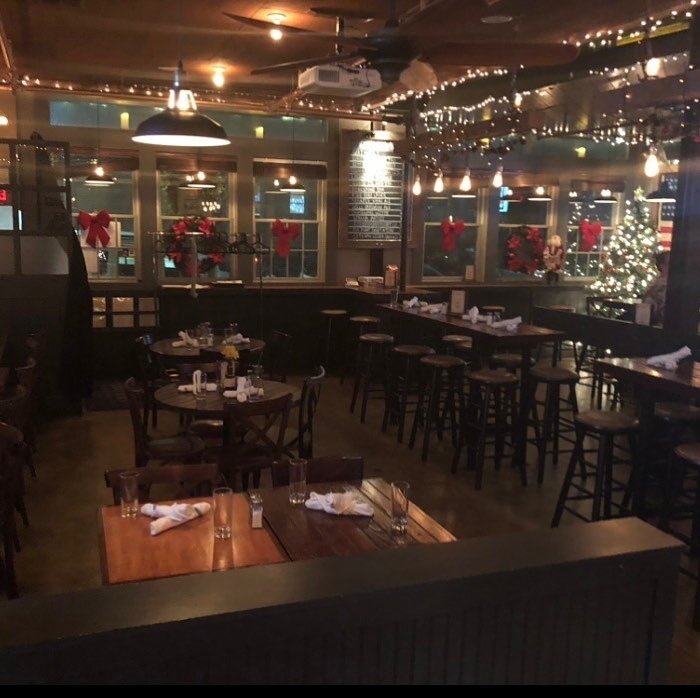 THE LOWERY BAR & KITCHEN 4302 43rd Avenue Sunnyside Queens Best