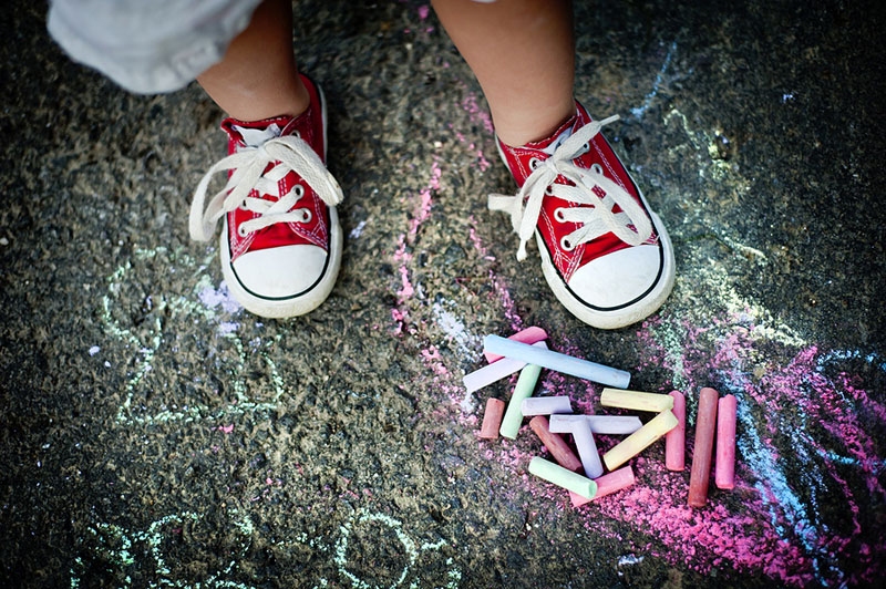 sidewalk-chalk-fe13c6af.jpeg