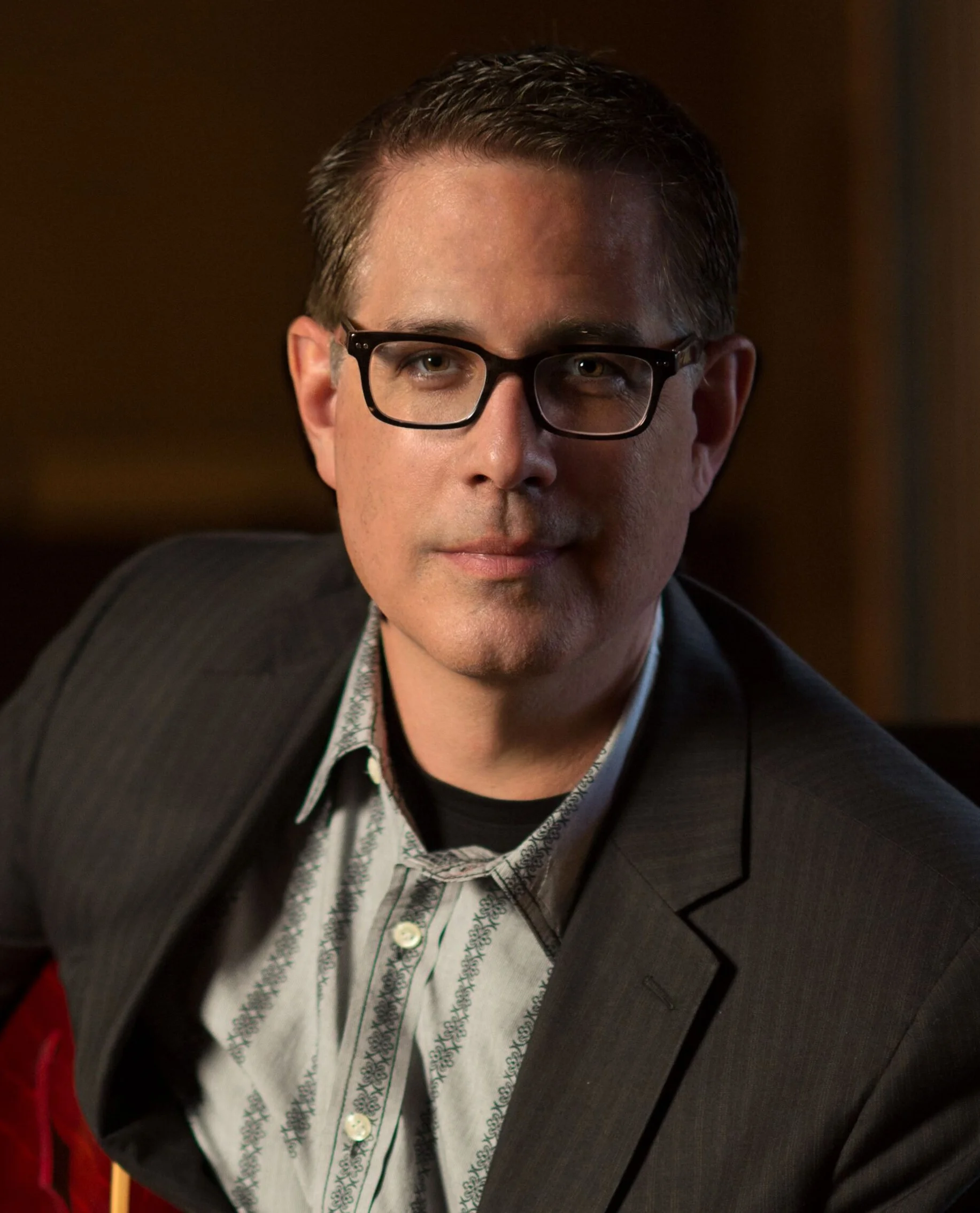 Tinsey_Photo1_Headshot.jpg