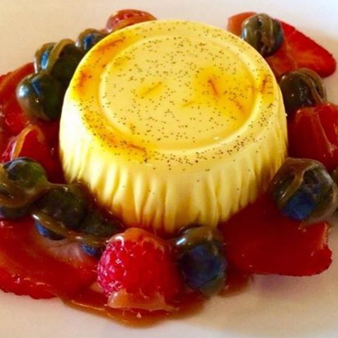 berry cheesecake