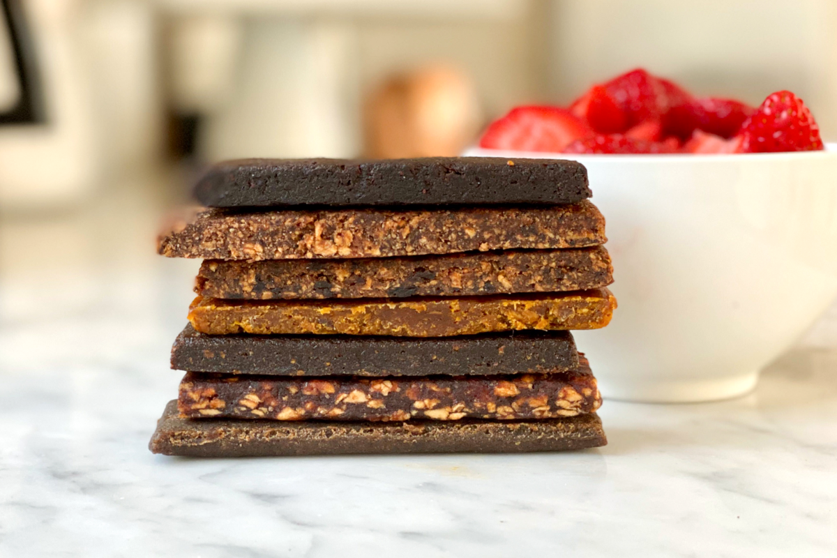 allergy-friendly-fruit-bars-nut-free-snacks.png