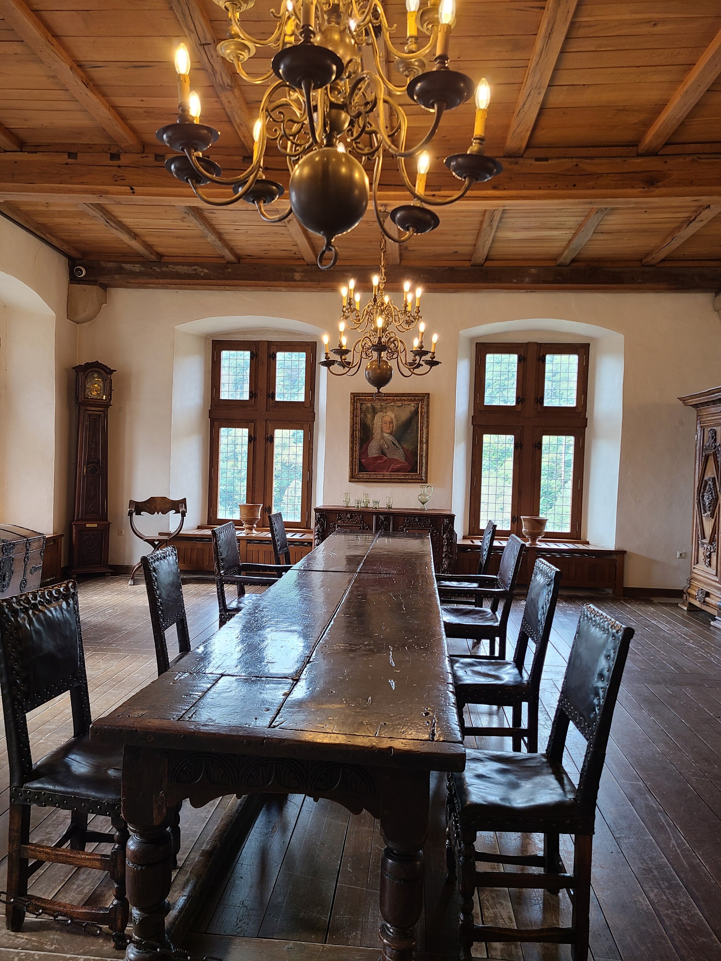  Vianden Castle dining table 