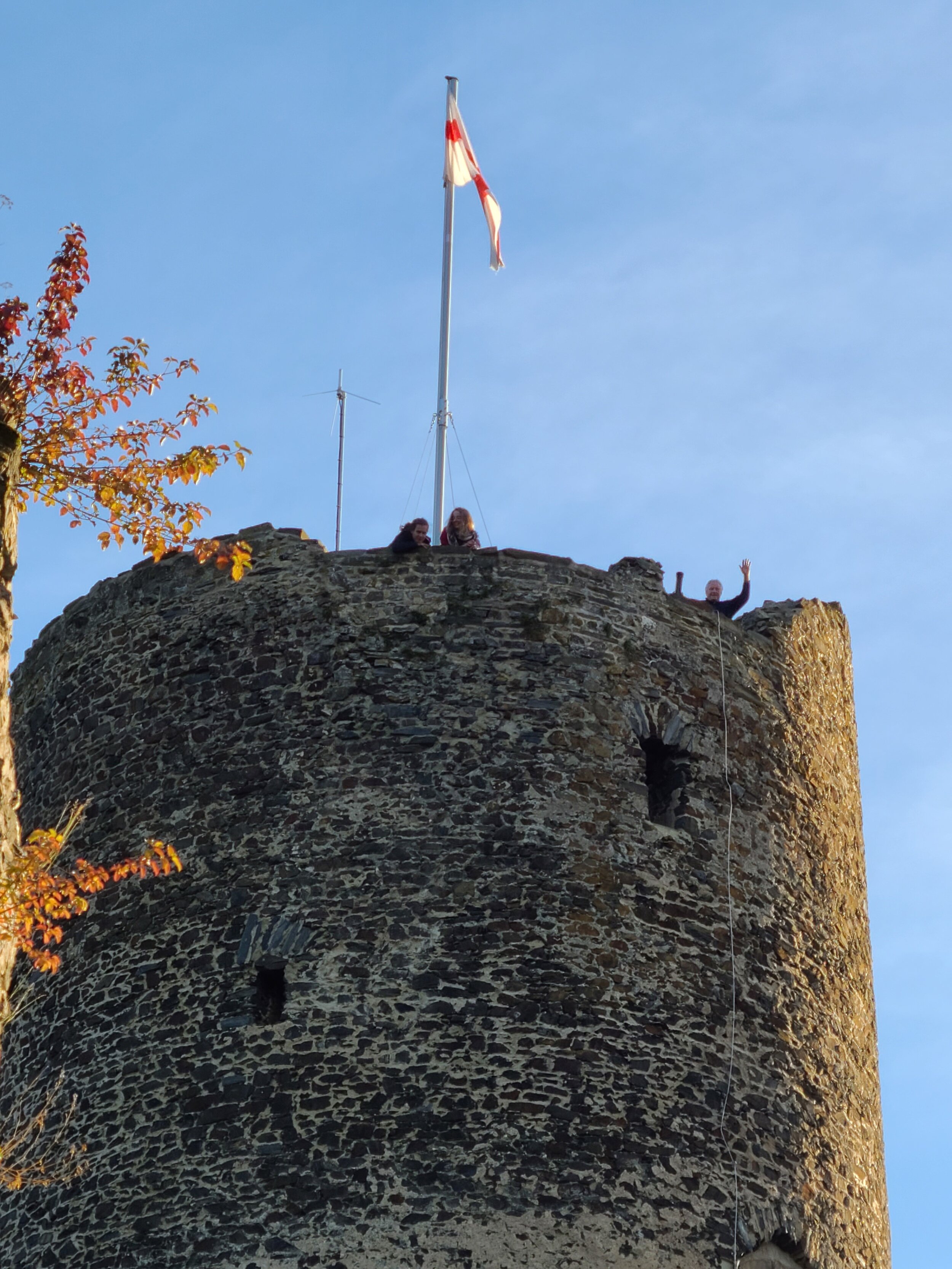  Landshut Castle at Bernkastle-Kues. Blaine at the top right waving! 