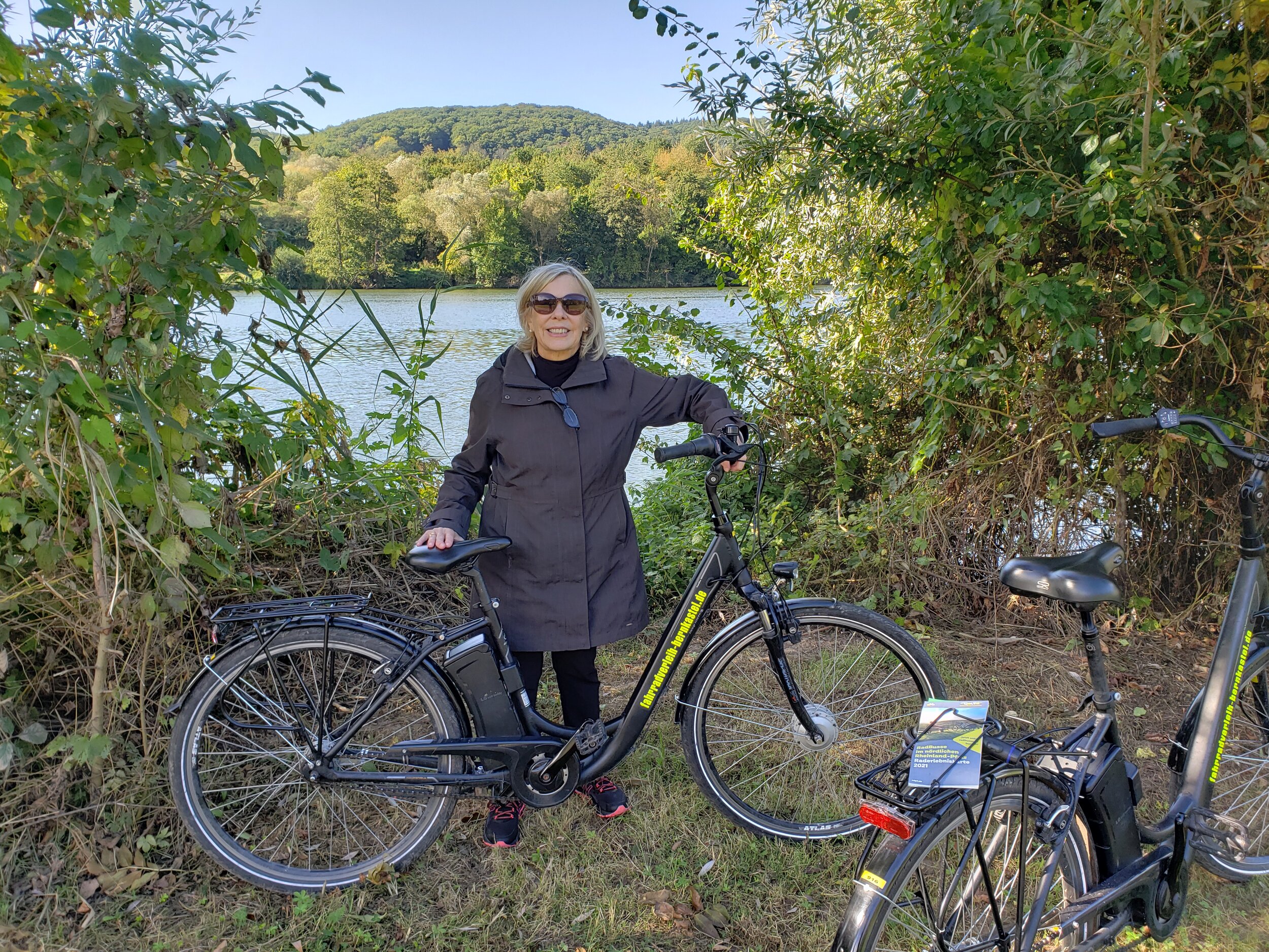  A bike ride along the Moselle River. 