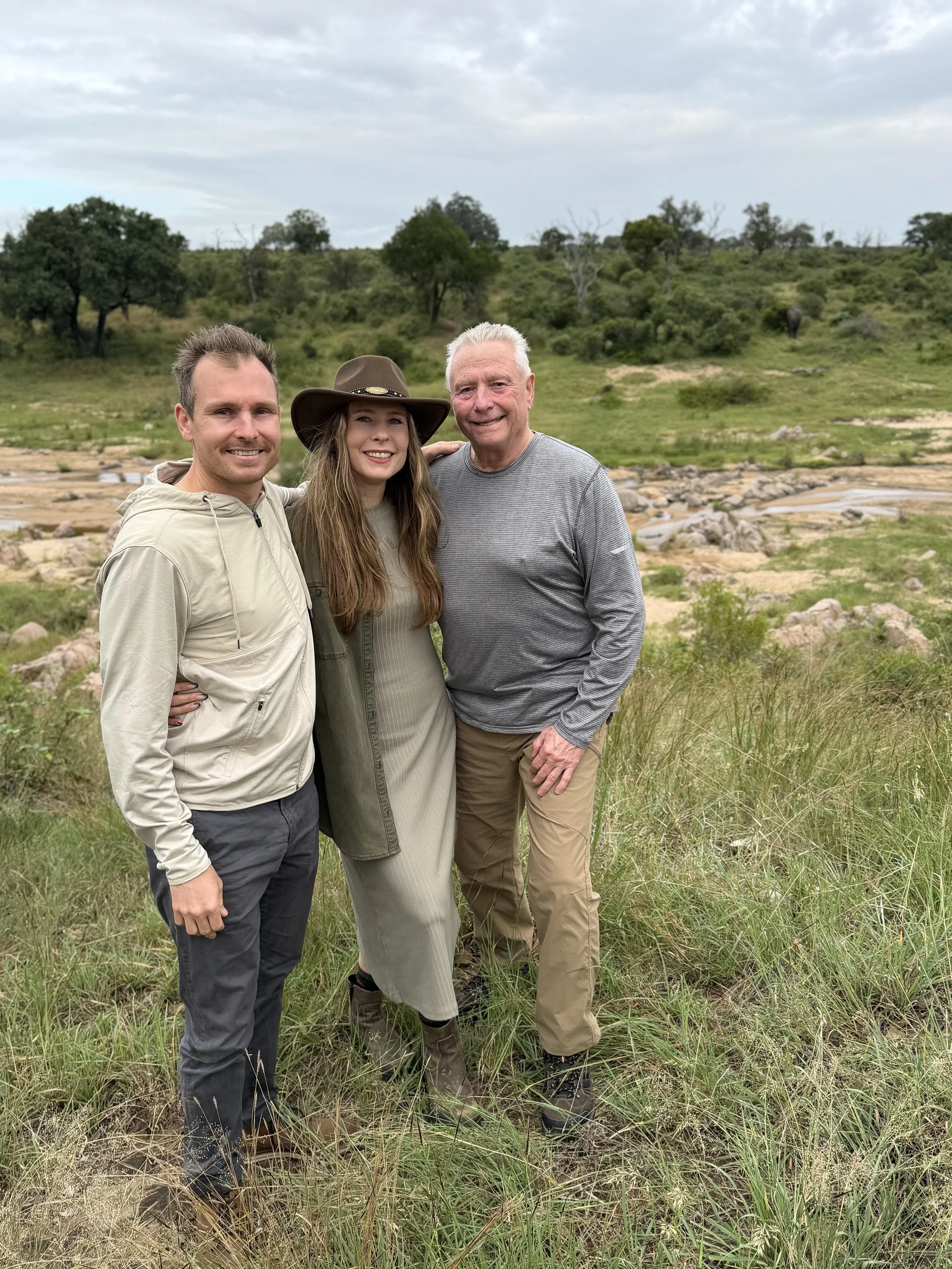  Blaine, Evan &amp; Elyse with the Mlambane River in the background 