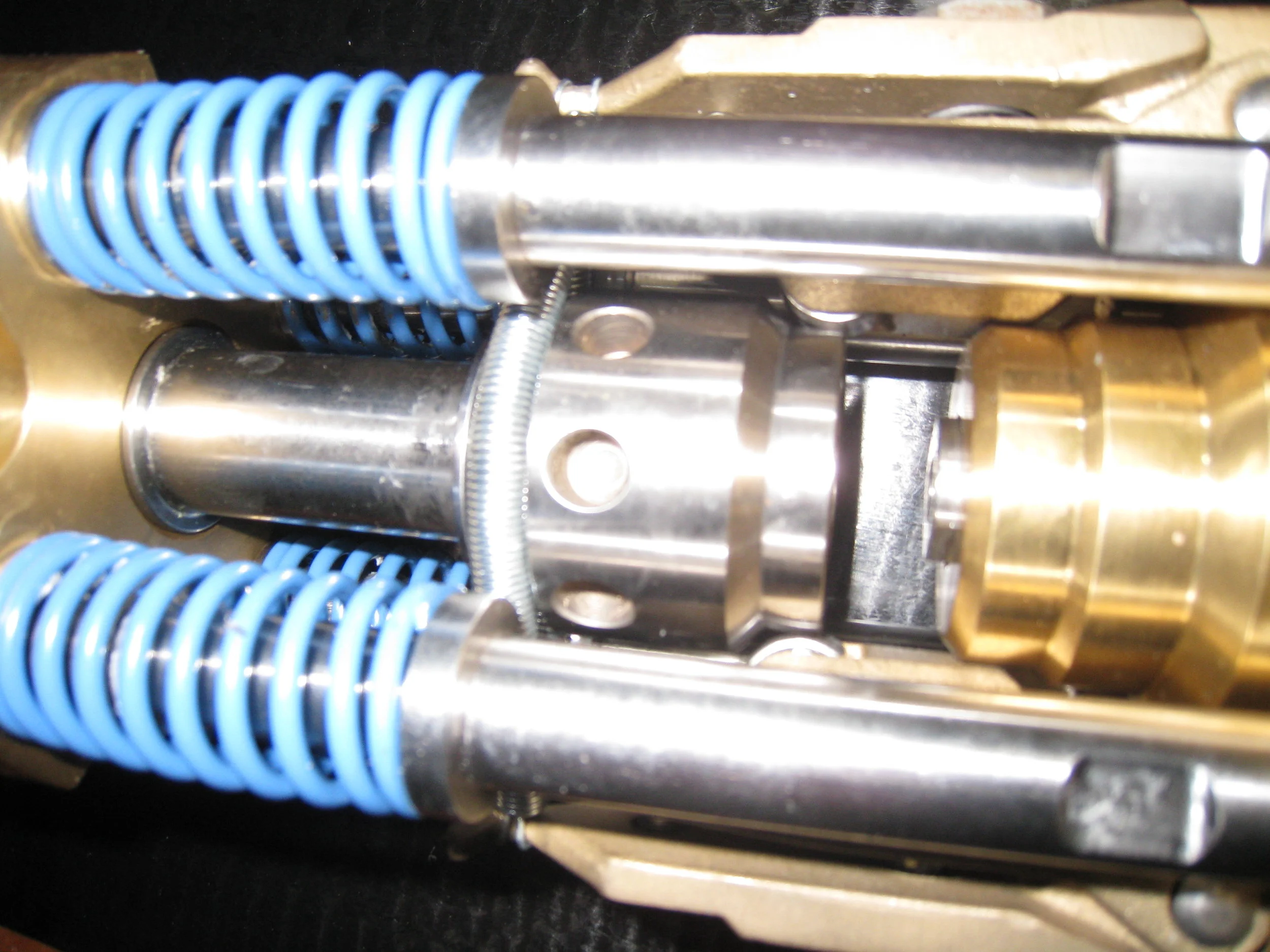 Capping Head