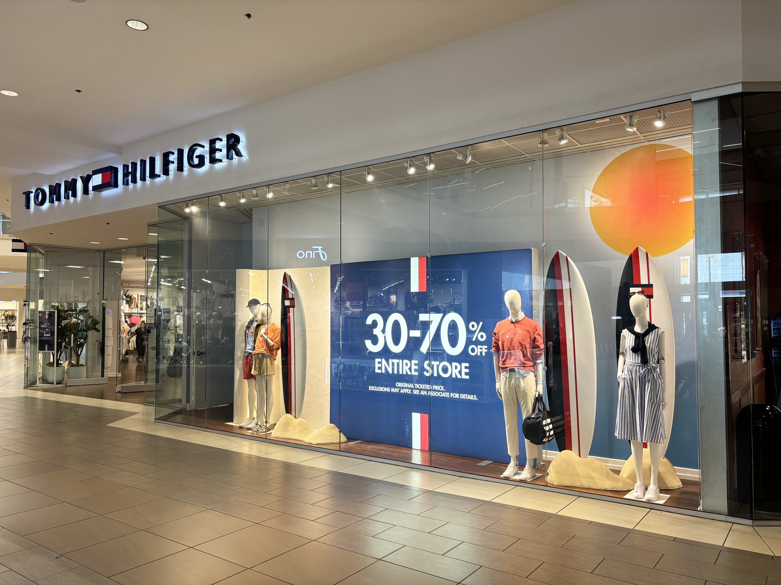 TOMMY HILFIGER - SUMMER 2025