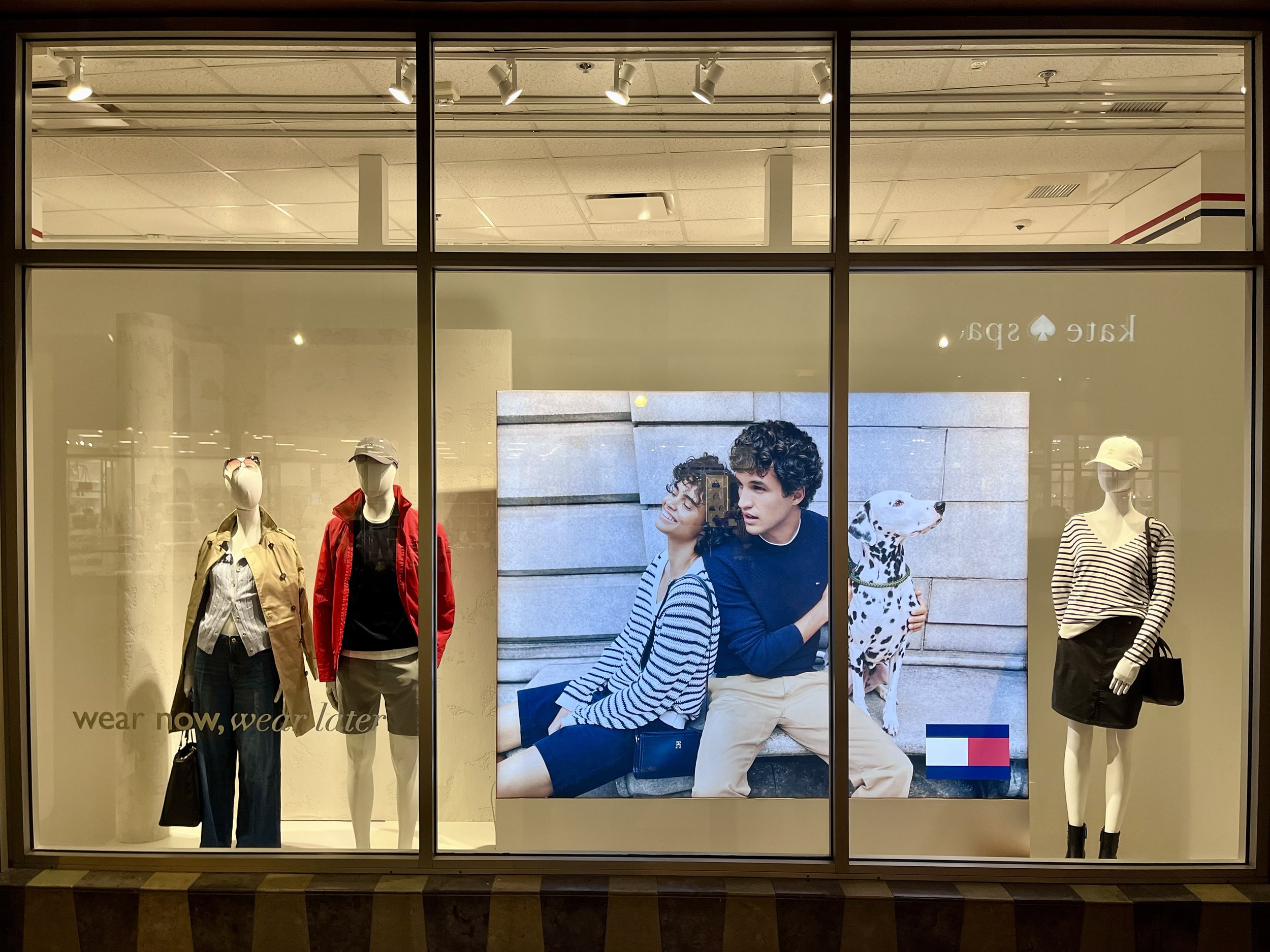TOMMY HILFIGER - SPRING 2025