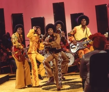 Jumpin’ Jackson 5 (photo: Jim Britt)