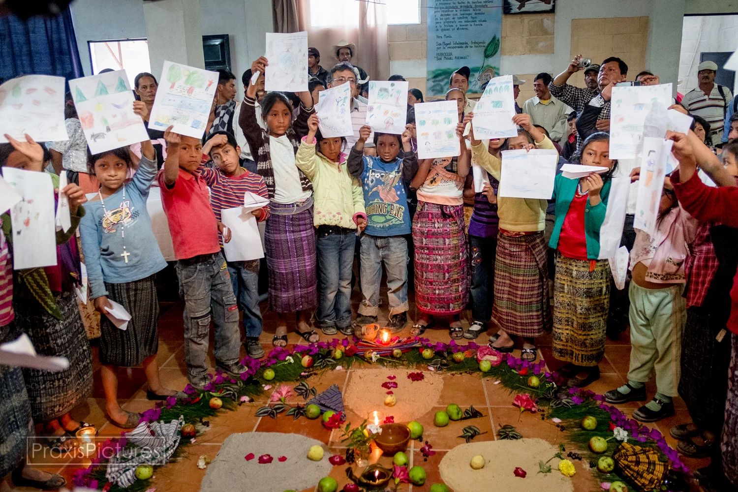 In the testimonies, we have heard people talk about skin and eye illnesses, hair loss, skin rashes, miscarriages, infertility, premature births, birth defects and death of newborns, joint pains, auditory damage, gastrointestinal problems, nervous system problems, cases of poisoning that have led to death. “What is most horrifying are the children who are always sick.”