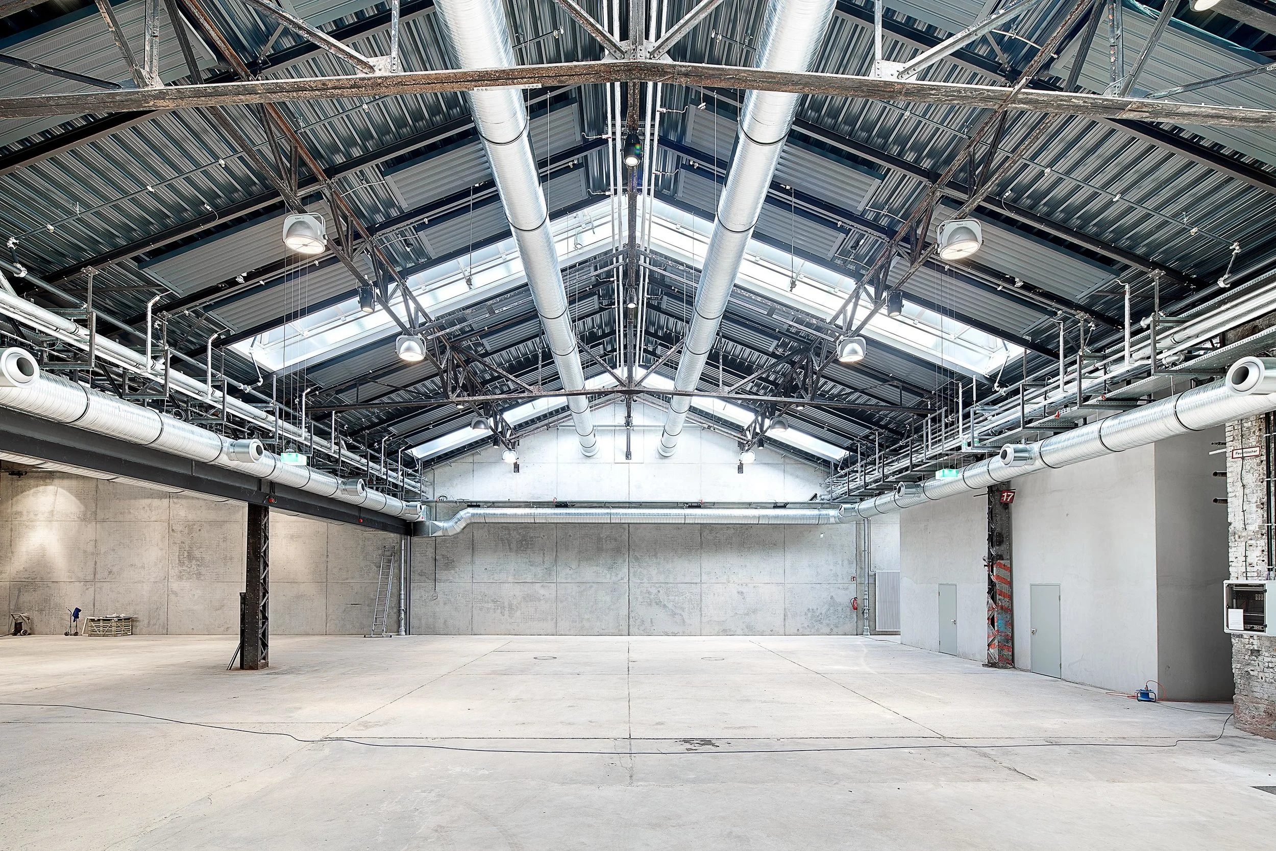 Wagenhalle-Daniel-Stauch_57A8447_web.jpg