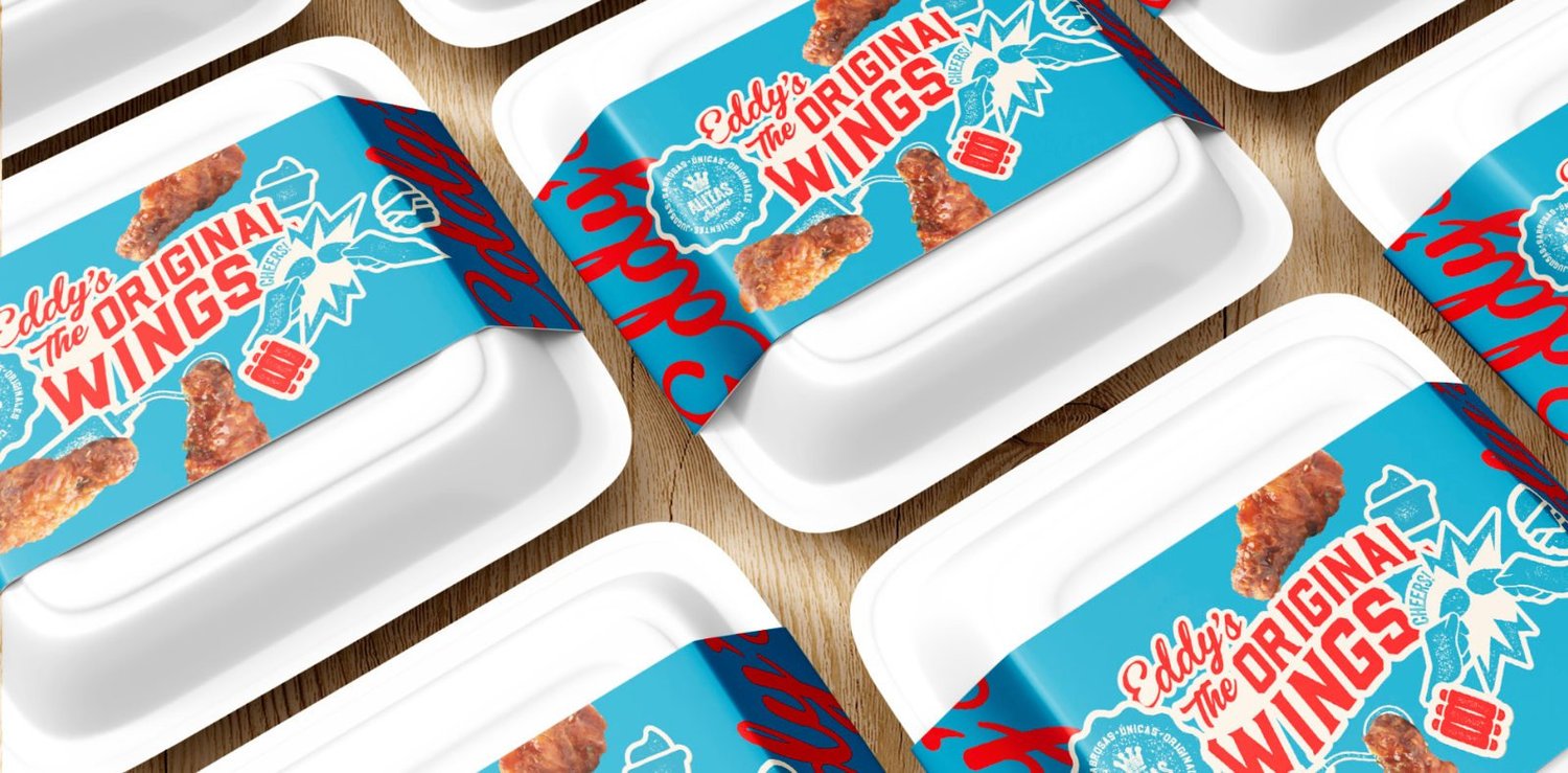 Empaques de Eddy’s con identidad roja y azul