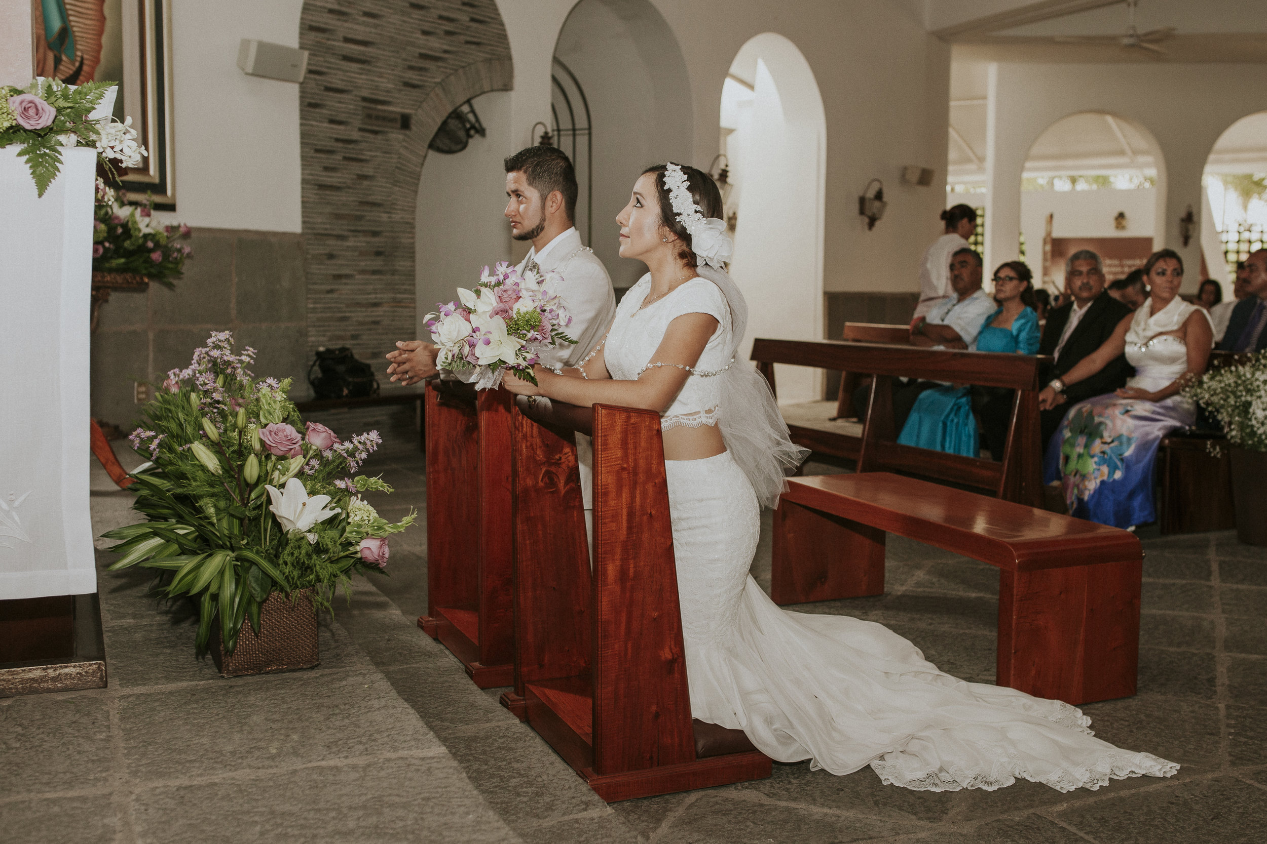 Fotografo-de-bodas-destino-Mexico-wedding-destination-photographer-san-miguel-de-allende-guanajuato-queretaro-boho-bohemian-bohemio-chic-editorial-carotida-photographer-sayulita-nayarit